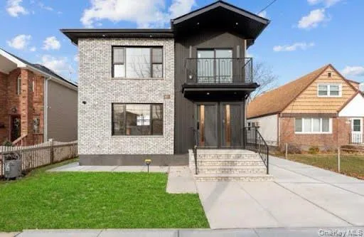 24917 147th Road, New York, NY, 3 Bedrooms Bedrooms, 7 Rooms Rooms,2 BathroomsBathrooms,Residential Lease,For Rent,147th,0,991338 24917 147th Road, New York, NY, 3 Bedrooms Bedrooms, 7 Rooms Rooms,2 BathroomsBathrooms,Residential Lease,For Rent,147th,0,991338
