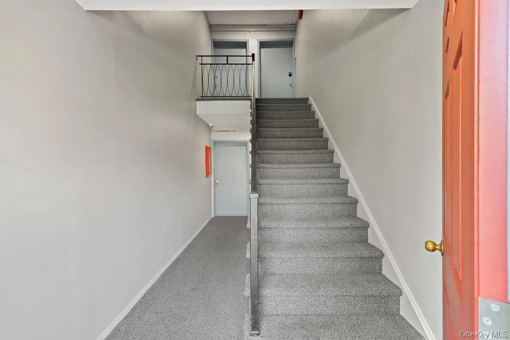19 New Holland Village, Clarkstown, NY, 2 Bedrooms Bedrooms, 5 Rooms Rooms,1 BathroomBathrooms,Residential Sale,For Rent,New Holland,0,991341 19 New Holland Village, Clarkstown, NY, 2 Bedrooms Bedrooms, 5 Rooms Rooms,1 BathroomBathrooms,Residential Sale,For Rent,New Holland,0,991341