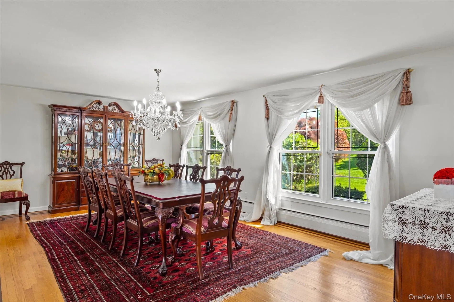 24 Cricket Lane, North Hempstead, NY, 6 Bedrooms Bedrooms, 11 Rooms Rooms,4 BathroomsBathrooms,Residential Sale,For Rent,Cricket,0,991342 24 Cricket Lane, North Hempstead, NY, 6 Bedrooms Bedrooms, 11 Rooms Rooms,4 BathroomsBathrooms,Residential Sale,For Rent,Cricket,0,991342