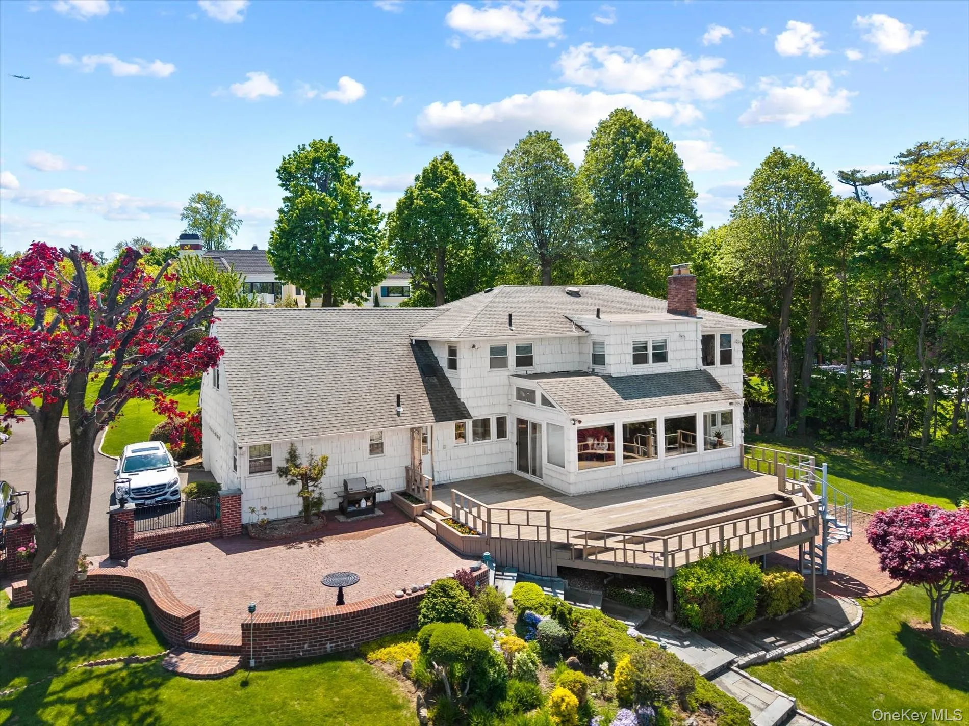 24 Cricket Lane, North Hempstead, NY, 6 Bedrooms Bedrooms, 11 Rooms Rooms,4 BathroomsBathrooms,Residential Sale,For Rent,Cricket,0,991342 24 Cricket Lane, North Hempstead, NY, 6 Bedrooms Bedrooms, 11 Rooms Rooms,4 BathroomsBathrooms,Residential Sale,For Rent,Cricket,0,991342
