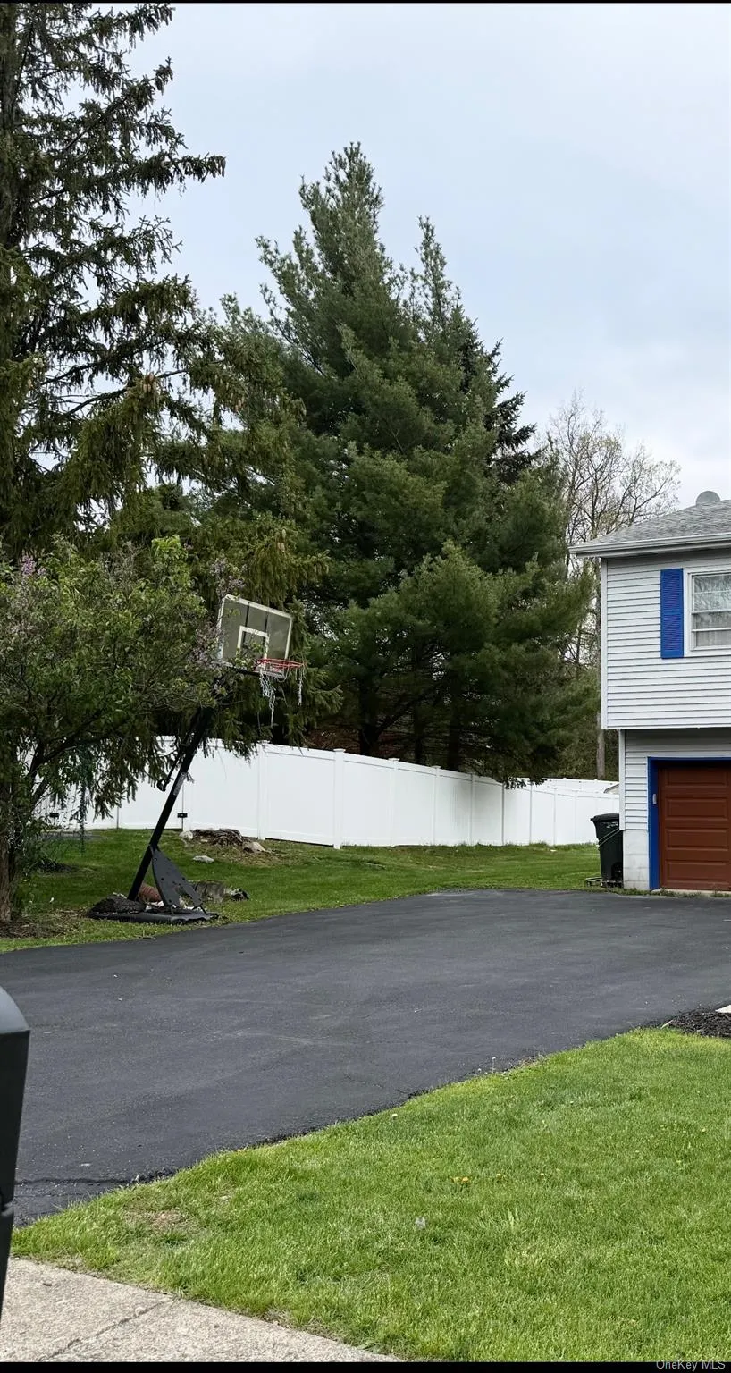10 Candlewood Road, Monroe, NY, 4 Bedrooms Bedrooms, 8 Rooms Rooms,3 BathroomsBathrooms,Residential Lease,For Rent,Candlewood,0,991343 10 Candlewood Road, Monroe, NY, 4 Bedrooms Bedrooms, 8 Rooms Rooms,3 BathroomsBathrooms,Residential Lease,For Rent,Candlewood,0,991343