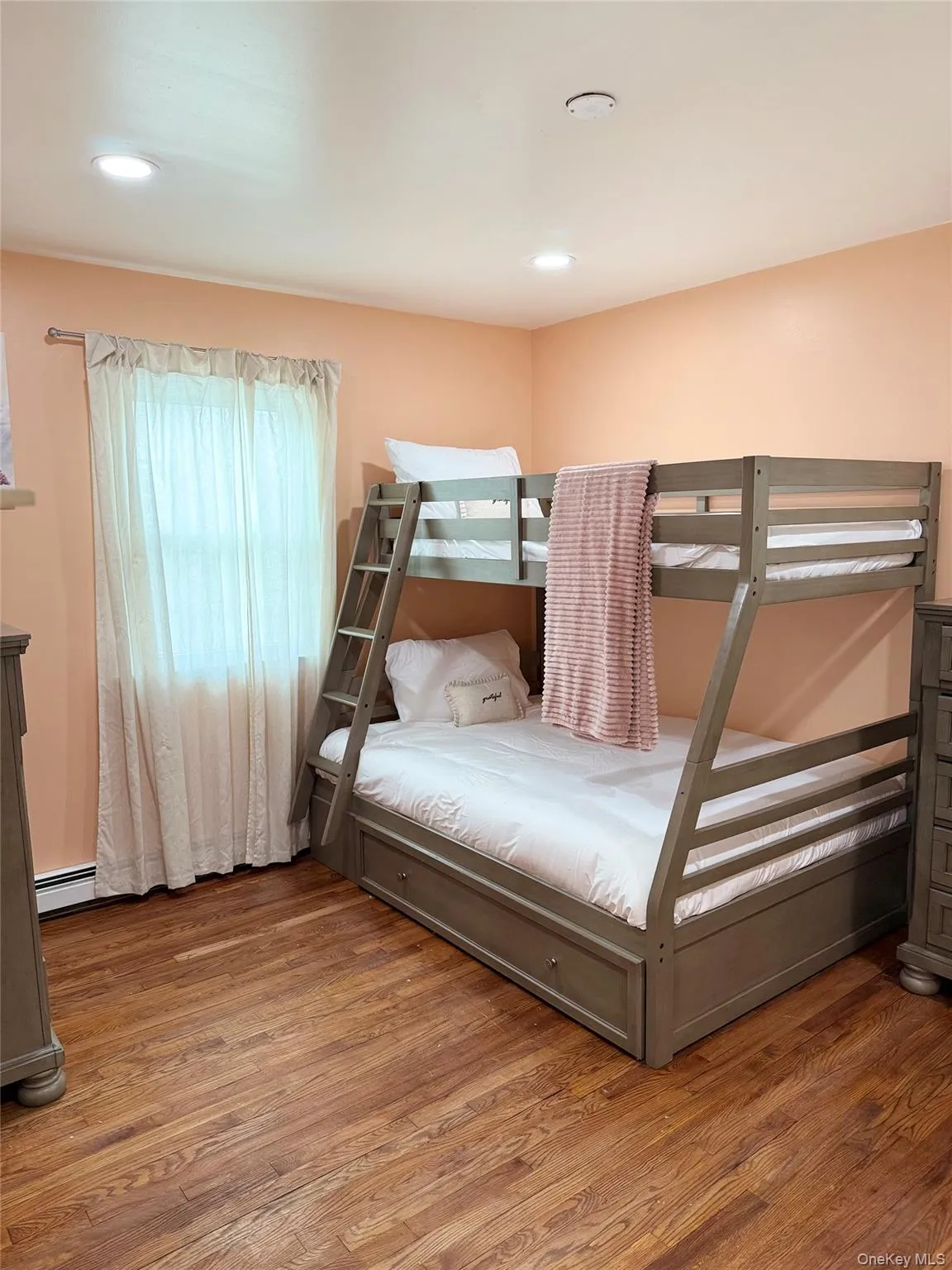 10 Candlewood Road, Monroe, NY, 4 Bedrooms Bedrooms, 8 Rooms Rooms,3 BathroomsBathrooms,Residential Lease,For Rent,Candlewood,0,991343 10 Candlewood Road, Monroe, NY, 4 Bedrooms Bedrooms, 8 Rooms Rooms,3 BathroomsBathrooms,Residential Lease,For Rent,Candlewood,0,991343