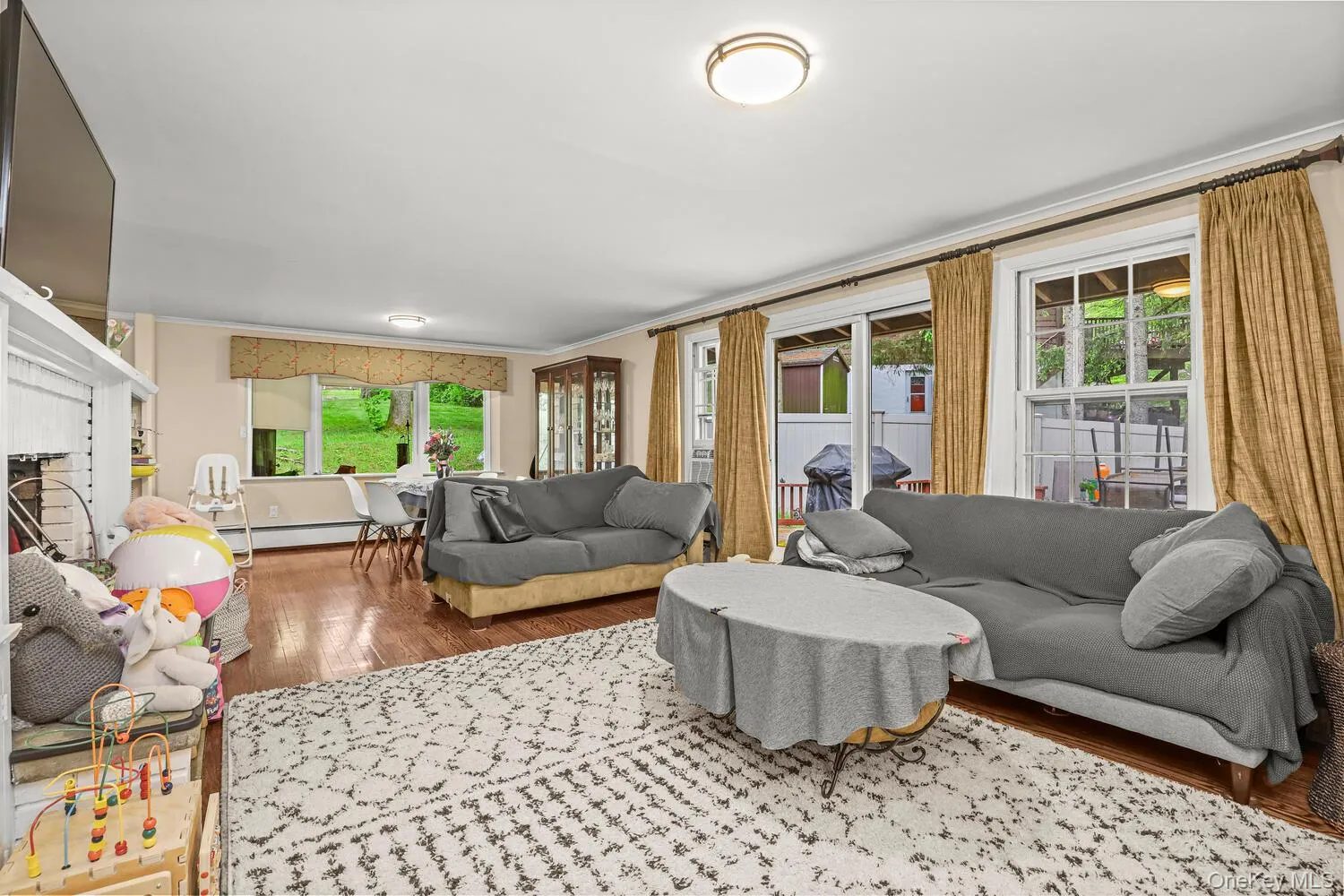 104 Forest Drive, Mount Kisco, NY, 3 Bedrooms Bedrooms, 6 Rooms Rooms,2 BathroomsBathrooms,Residential Lease,For Rent,Forest,0,991358 104 Forest Drive, Mount Kisco, NY, 3 Bedrooms Bedrooms, 6 Rooms Rooms,2 BathroomsBathrooms,Residential Lease,For Rent,Forest,0,991358