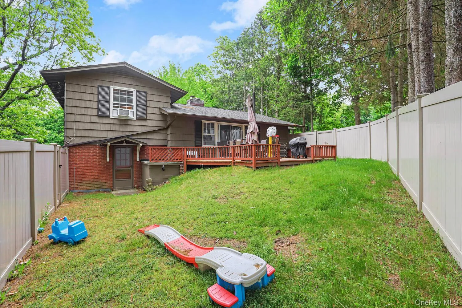 104 Forest Drive, Mount Kisco, NY, 3 Bedrooms Bedrooms, 6 Rooms Rooms,2 BathroomsBathrooms,Residential Lease,For Rent,Forest,0,991358 104 Forest Drive, Mount Kisco, NY, 3 Bedrooms Bedrooms, 6 Rooms Rooms,2 BathroomsBathrooms,Residential Lease,For Rent,Forest,0,991358