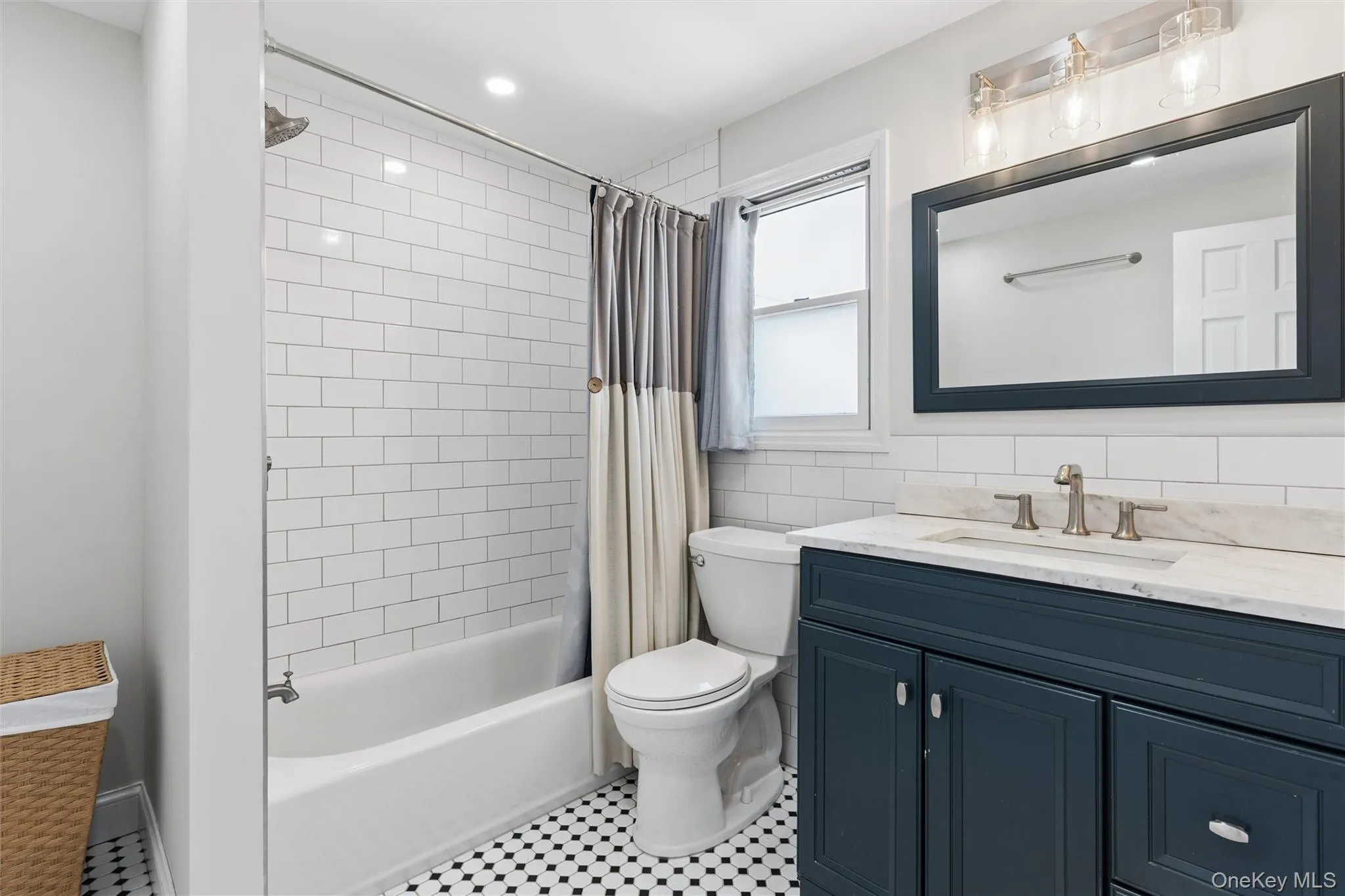 60 Forester Street, Long Beach, NY, 3 Bedrooms Bedrooms, 8 Rooms Rooms,2 BathroomsBathrooms,Residential,For Rent,Forester,0,991359 60 Forester Street, Long Beach, NY, 3 Bedrooms Bedrooms, 8 Rooms Rooms,2 BathroomsBathrooms,Residential,For Rent,Forester,0,991359