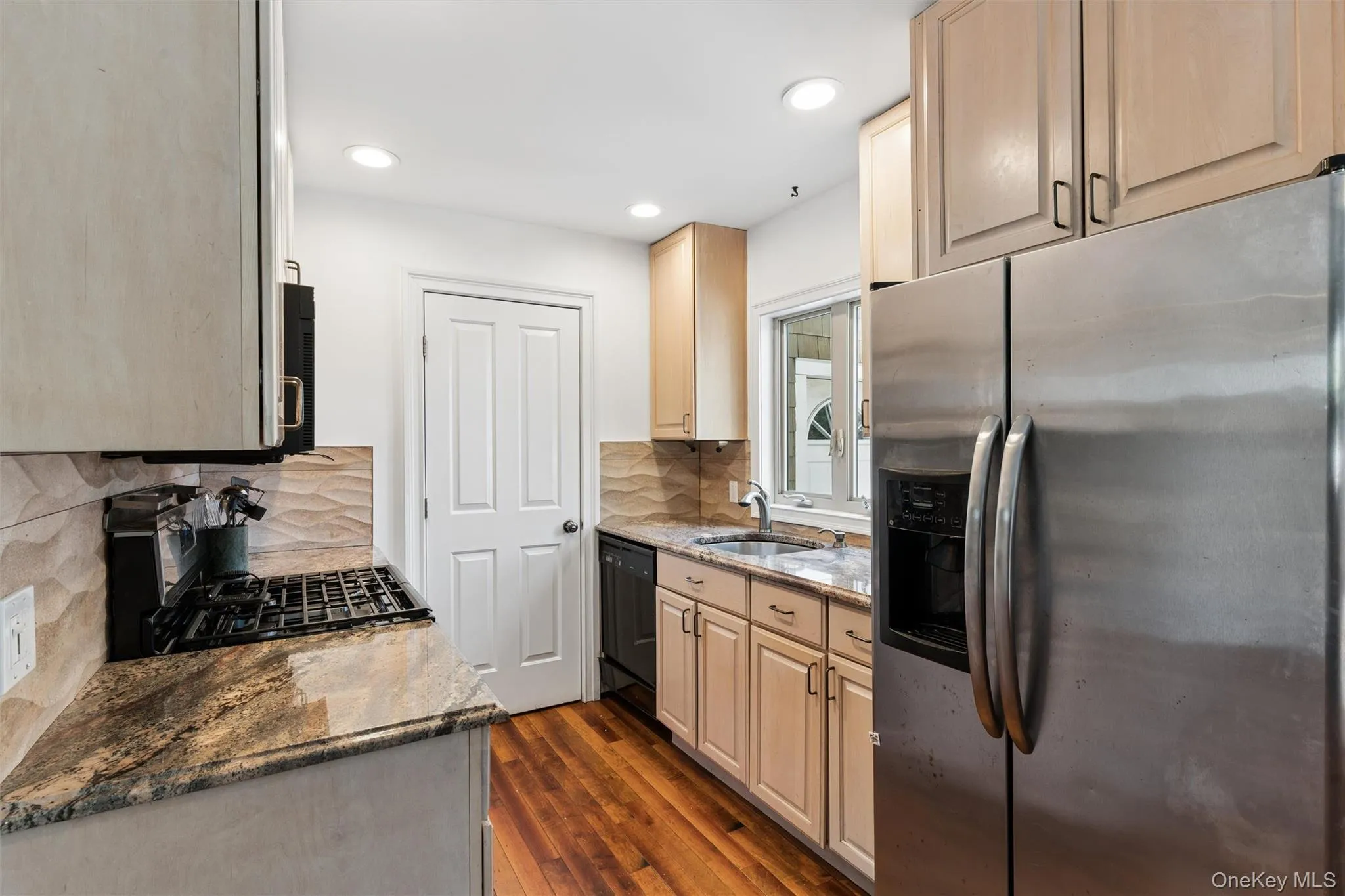 60 Forester Street, Long Beach, NY, 3 Bedrooms Bedrooms, 8 Rooms Rooms,2 BathroomsBathrooms,Residential,For Rent,Forester,0,991359 60 Forester Street, Long Beach, NY, 3 Bedrooms Bedrooms, 8 Rooms Rooms,2 BathroomsBathrooms,Residential,For Rent,Forester,0,991359