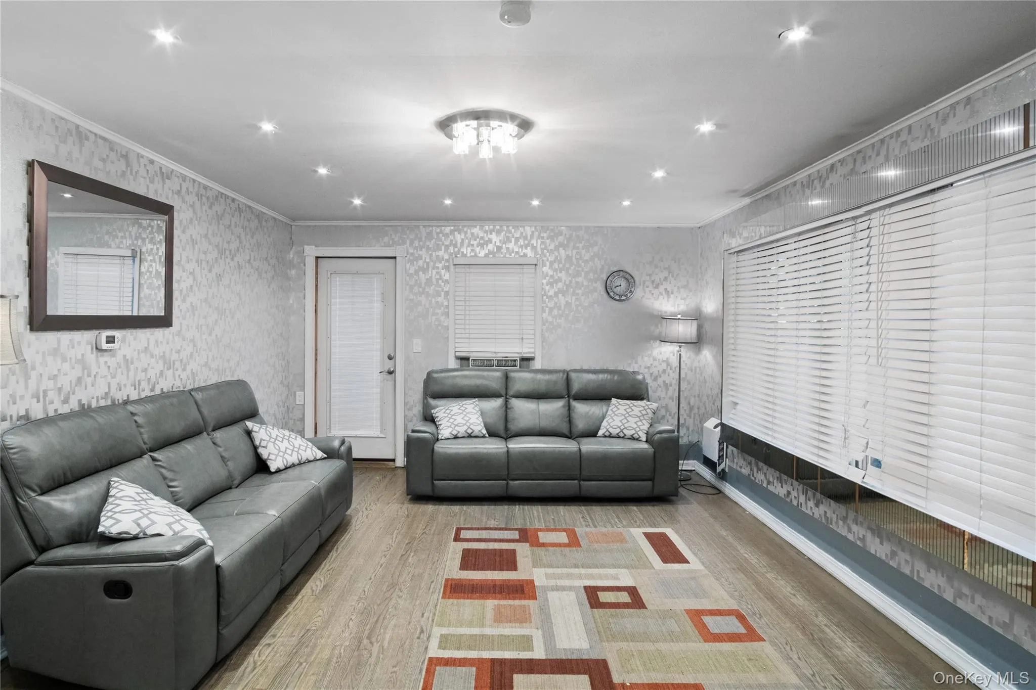 37 Nelshore Drive, Thompson, NY, 3 Bedrooms Bedrooms, 5 Rooms Rooms,1 BathroomBathrooms,Residential Sale,For Rent,Nelshore,0,991377 37 Nelshore Drive, Thompson, NY, 3 Bedrooms Bedrooms, 5 Rooms Rooms,1 BathroomBathrooms,Residential Sale,For Rent,Nelshore,0,991377