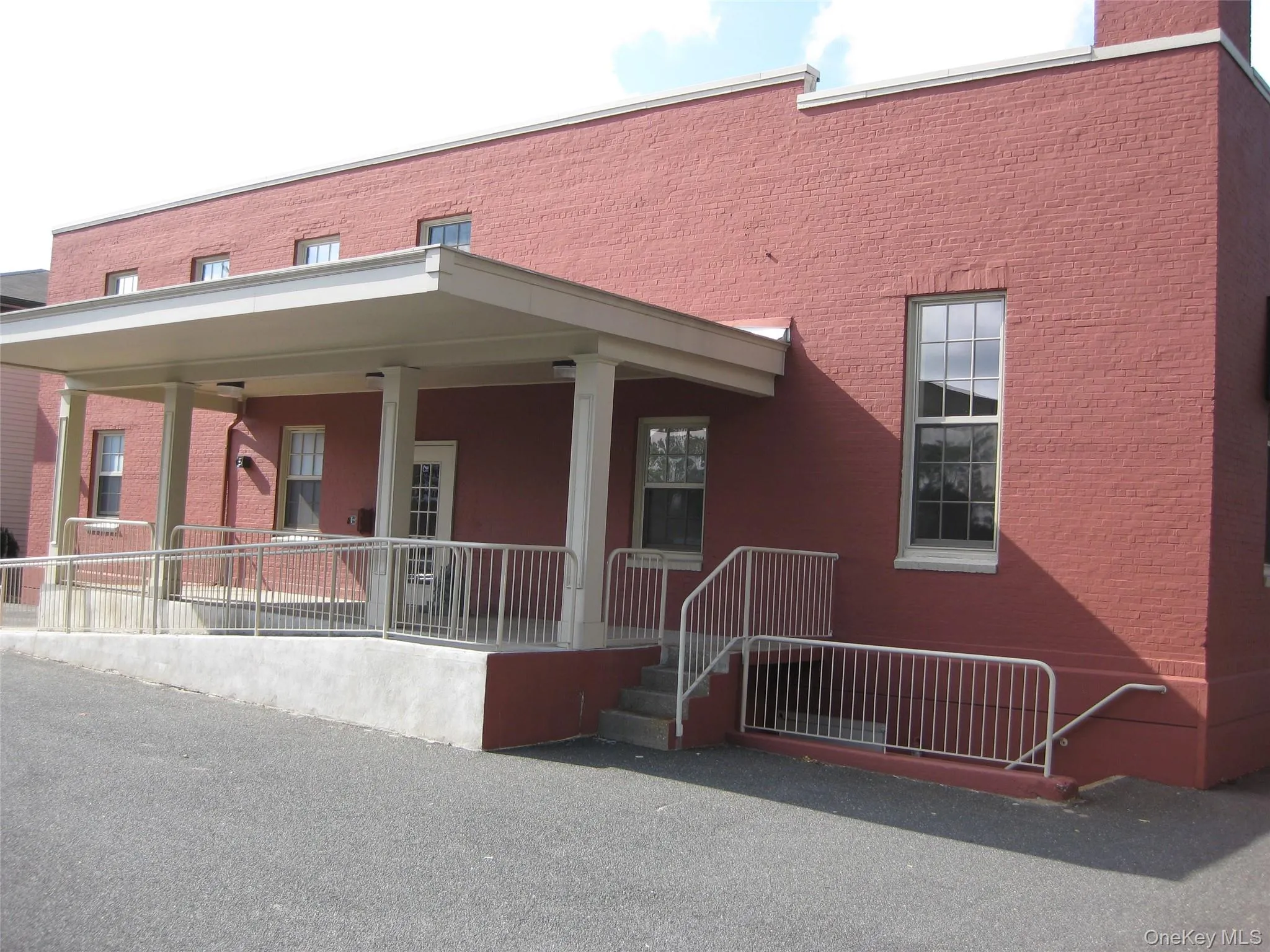21 2nd Street, Riverhead, NY, ,Commercial Lease,For Rent,2nd,0,991387 21 2nd Street, Riverhead, NY, ,Commercial Lease,For Rent,2nd,0,991387