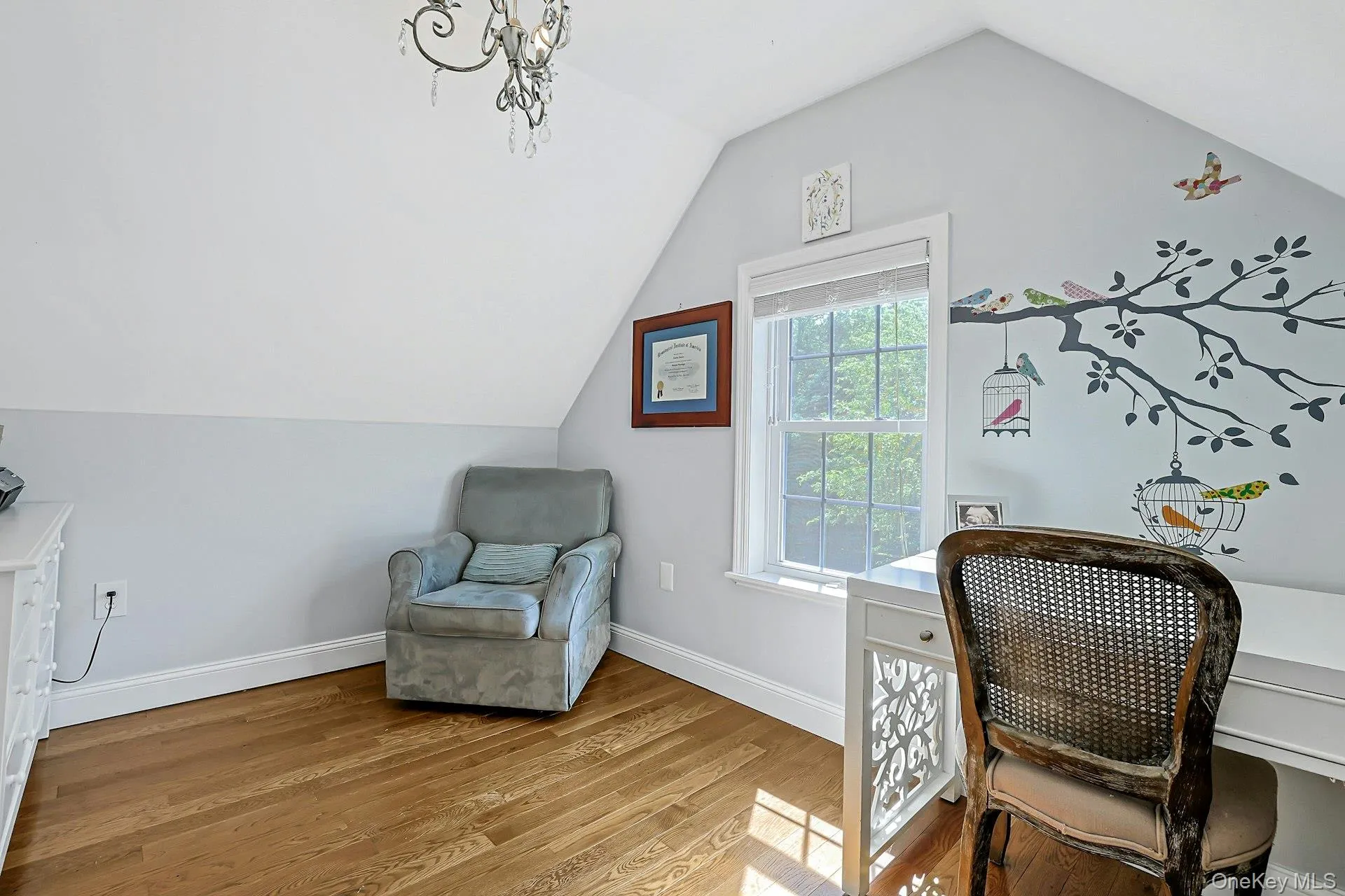 Adjacent sitting room is a perfect nursery, dressing room or private office space, as it is currently used. It's a versatile space which could suit a variety of needs. Adjacent sitting room is a perfect nursery, dressing room or private office space, as it is currently used. It's a versatile space which could suit a variety of needs.