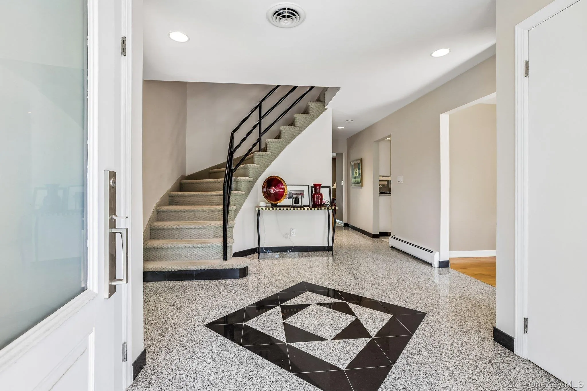 21 Windgate Drive, Clarkstown, NY, 5 Bedrooms Bedrooms, 10 Rooms Rooms,3 BathroomsBathrooms,Residential,For Rent,Windgate,0,991401 21 Windgate Drive, Clarkstown, NY, 5 Bedrooms Bedrooms, 10 Rooms Rooms,3 BathroomsBathrooms,Residential,For Rent,Windgate,0,991401
