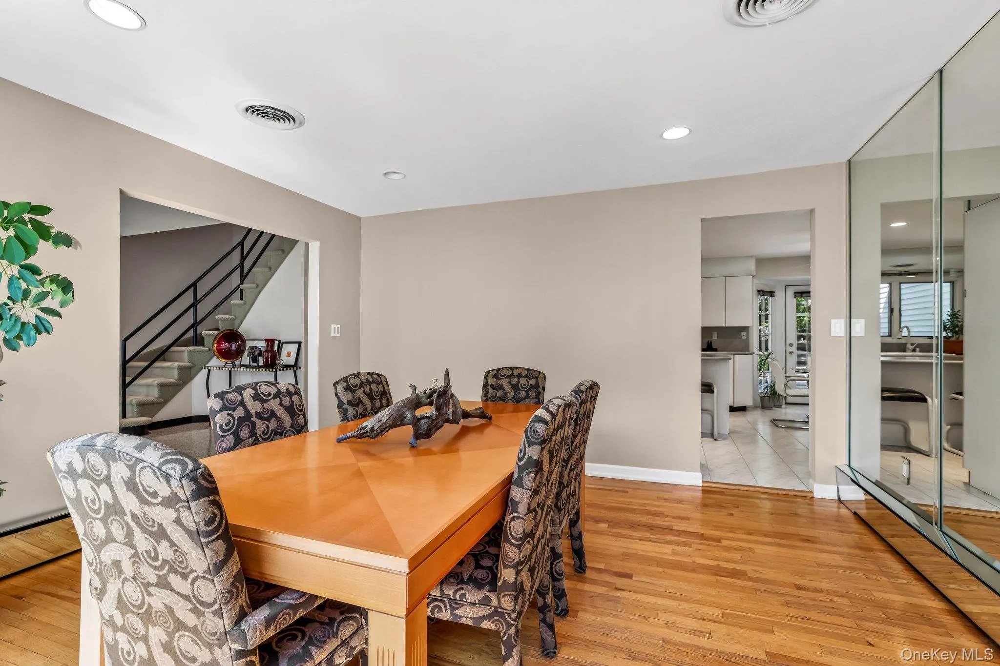 21 Windgate Drive, Clarkstown, NY, 5 Bedrooms Bedrooms, 10 Rooms Rooms,3 BathroomsBathrooms,Residential,For Rent,Windgate,0,991401 21 Windgate Drive, Clarkstown, NY, 5 Bedrooms Bedrooms, 10 Rooms Rooms,3 BathroomsBathrooms,Residential,For Rent,Windgate,0,991401