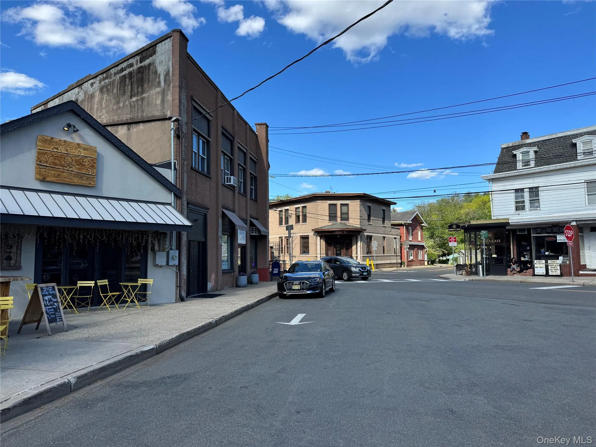 646 Main Street, Orangetown, NY, 2 Bedrooms Bedrooms, 4 Rooms Rooms,1 BathroomBathrooms,Residential Lease,For Rent,Main,0,991403 646 Main Street, Orangetown, NY, 2 Bedrooms Bedrooms, 4 Rooms Rooms,1 BathroomBathrooms,Residential Lease,For Rent,Main,0,991403
