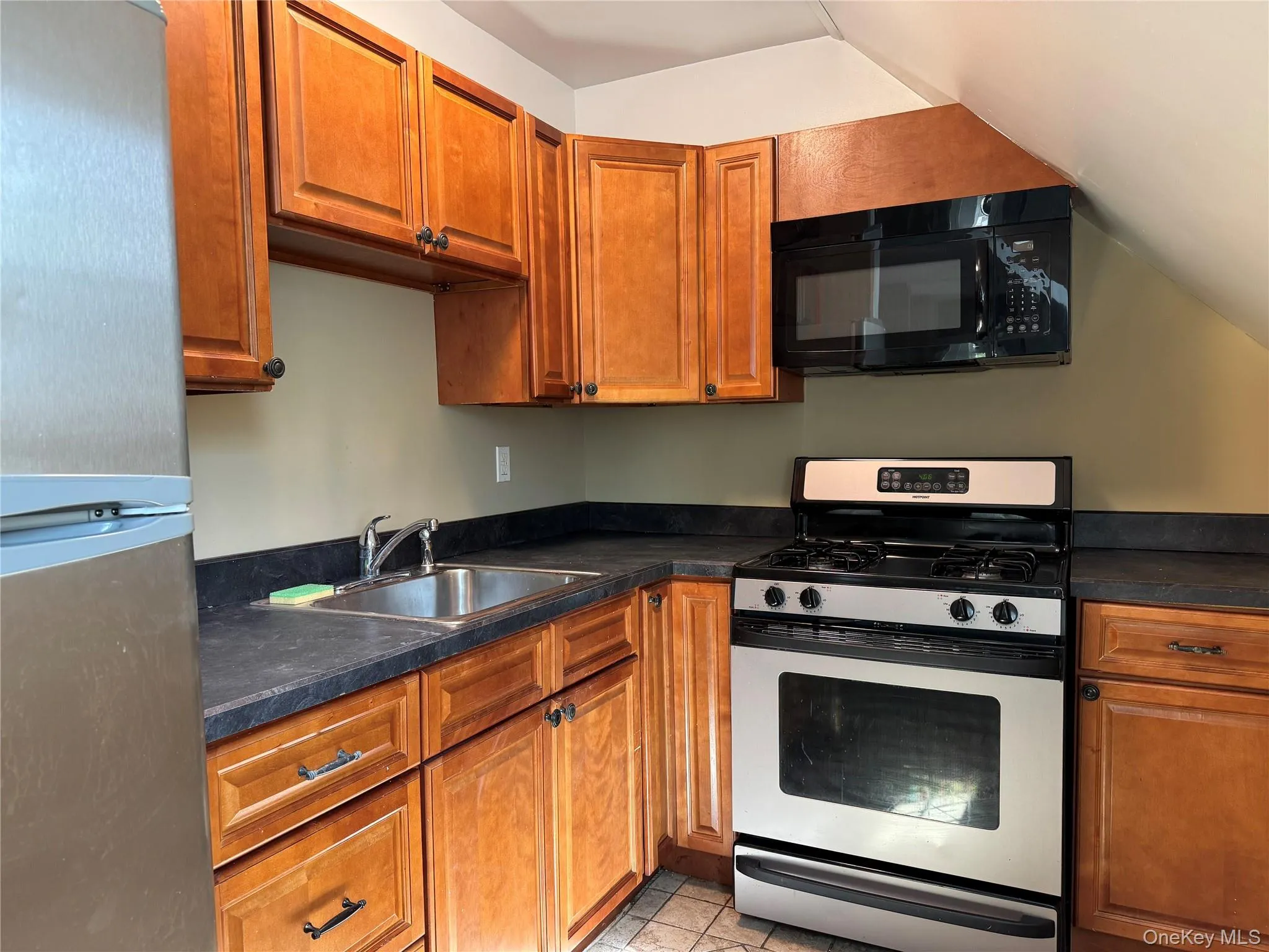 646 Main Street, Orangetown, NY, 2 Bedrooms Bedrooms, 4 Rooms Rooms,1 BathroomBathrooms,Residential Lease,For Rent,Main,0,991403 646 Main Street, Orangetown, NY, 2 Bedrooms Bedrooms, 4 Rooms Rooms,1 BathroomBathrooms,Residential Lease,For Rent,Main,0,991403