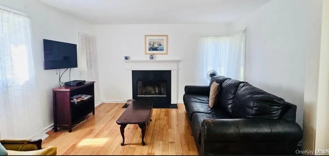 66 Corbin Avenue, Brookhaven, NY, 3 Bedrooms Bedrooms, 7 Rooms Rooms,2 BathroomsBathrooms,Residential,For Rent,Corbin,0,991406 66 Corbin Avenue, Brookhaven, NY, 3 Bedrooms Bedrooms, 7 Rooms Rooms,2 BathroomsBathrooms,Residential,For Rent,Corbin,0,991406