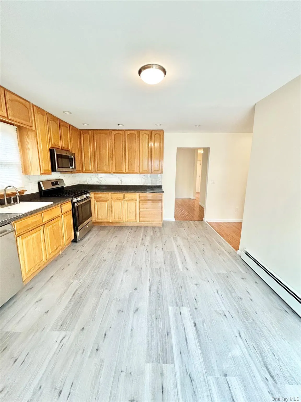 164 Rossiter Avenue, Yonkers, NY, 5 Bedrooms Bedrooms, 11 Rooms Rooms,3 BathroomsBathrooms,Residential Lease,For Rent,Rossiter,0,991413 164 Rossiter Avenue, Yonkers, NY, 5 Bedrooms Bedrooms, 11 Rooms Rooms,3 BathroomsBathrooms,Residential Lease,For Rent,Rossiter,0,991413