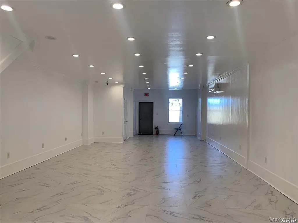 219-05 Hempstead Avenue, New York, NY, ,Commercial Lease,For Rent,Hempstead,0,991415 219-05 Hempstead Avenue, New York, NY, ,Commercial Lease,For Rent,Hempstead,0,991415