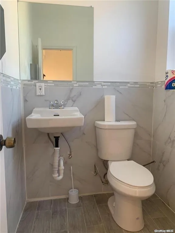 219-05 Hempstead Avenue, New York, NY, ,Commercial Lease,For Rent,Hempstead,0,991415 219-05 Hempstead Avenue, New York, NY, ,Commercial Lease,For Rent,Hempstead,0,991415