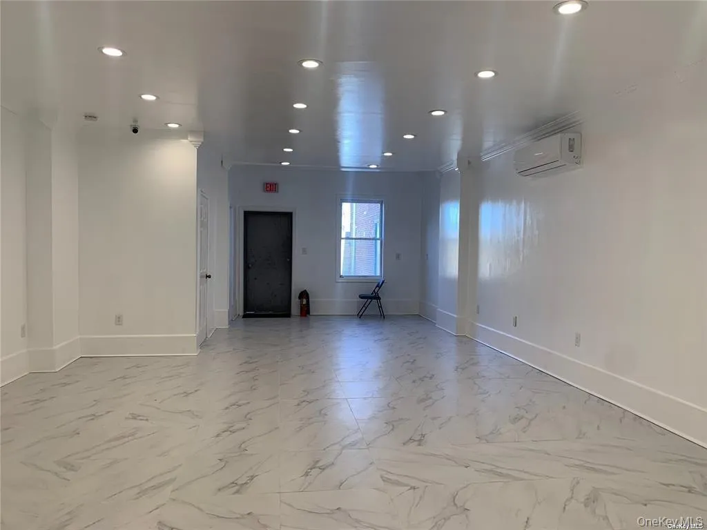219-05 Hempstead Avenue, New York, NY, ,Commercial Lease,For Rent,Hempstead,0,991415 219-05 Hempstead Avenue, New York, NY, ,Commercial Lease,For Rent,Hempstead,0,991415