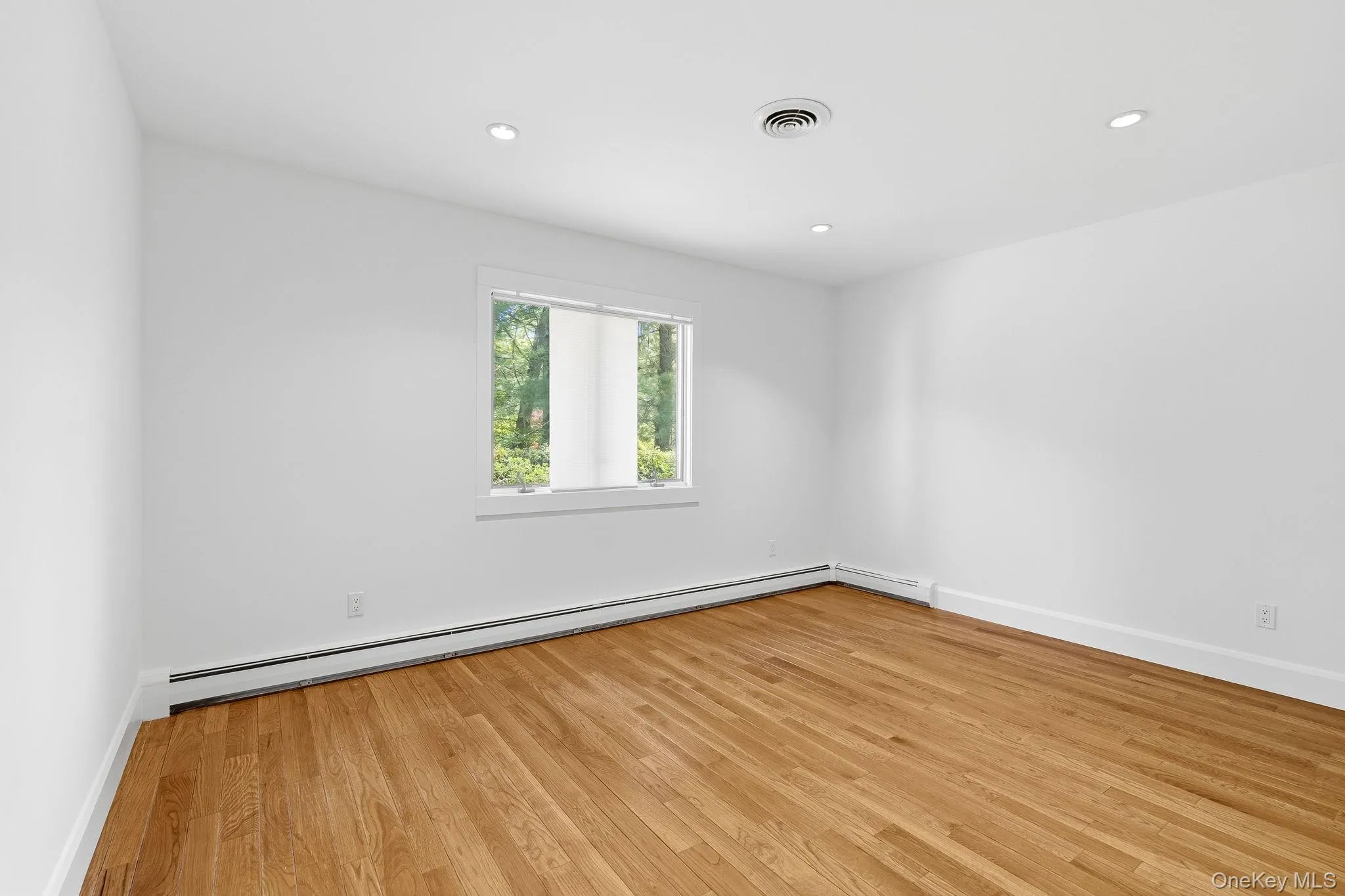 12 Wyeth Court, Mount Pleasant, NY, 3 Bedrooms Bedrooms, 7 Rooms Rooms,2 BathroomsBathrooms,Residential Lease,For Rent,Wyeth,0,991432 12 Wyeth Court, Mount Pleasant, NY, 3 Bedrooms Bedrooms, 7 Rooms Rooms,2 BathroomsBathrooms,Residential Lease,For Rent,Wyeth,0,991432
