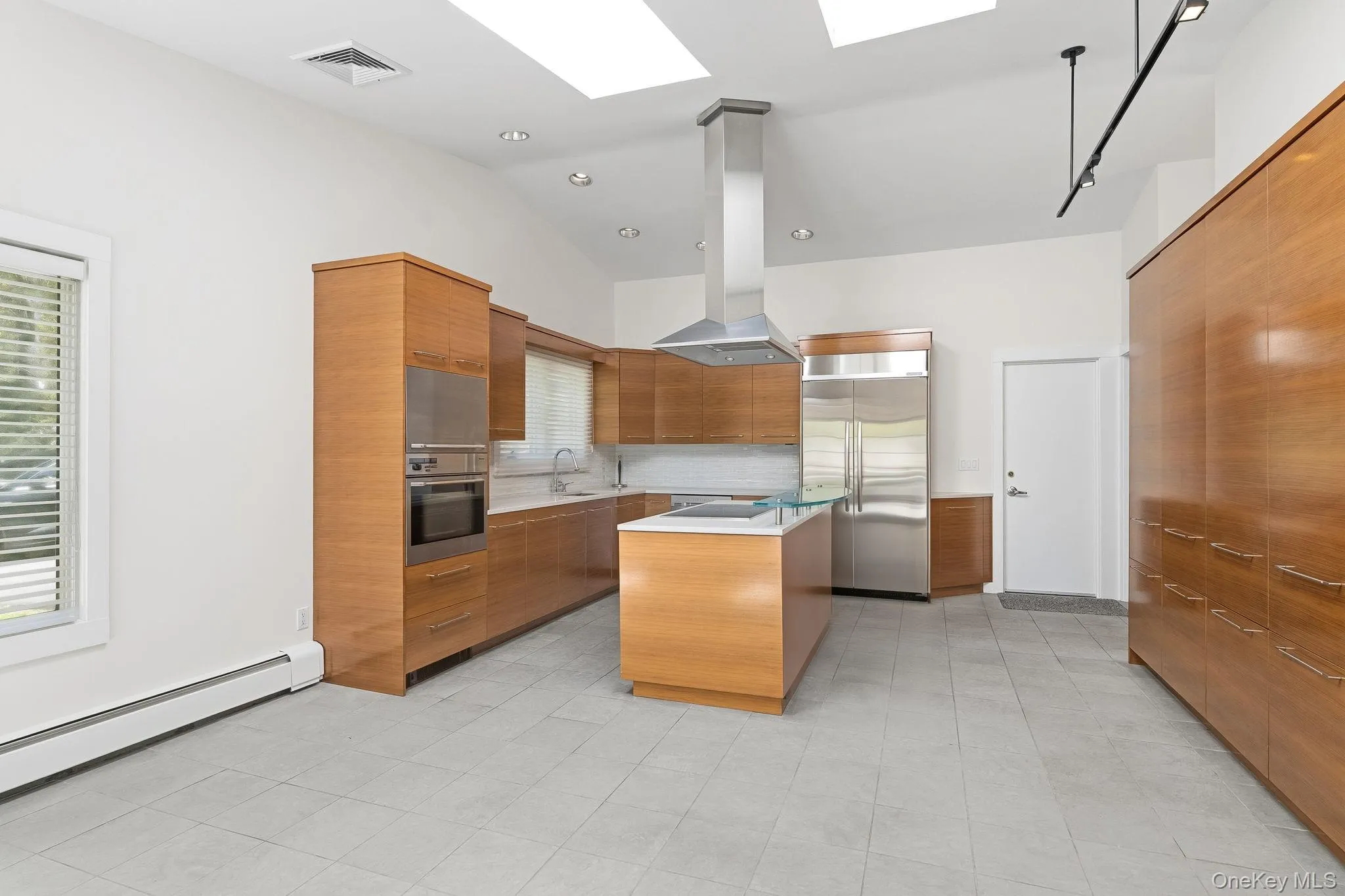 12 Wyeth Court, Mount Pleasant, NY, 3 Bedrooms Bedrooms, 7 Rooms Rooms,2 BathroomsBathrooms,Residential Lease,For Rent,Wyeth,0,991432 12 Wyeth Court, Mount Pleasant, NY, 3 Bedrooms Bedrooms, 7 Rooms Rooms,2 BathroomsBathrooms,Residential Lease,For Rent,Wyeth,0,991432