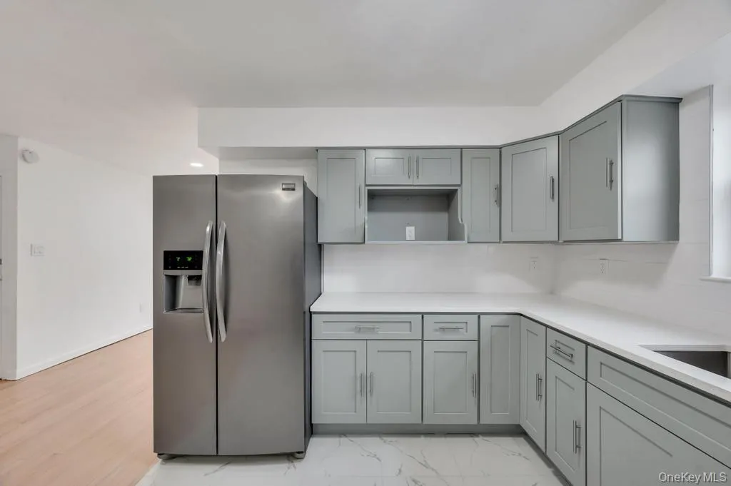 7416 85th Road, New York, NY, 2 Bedrooms Bedrooms, 4 Rooms Rooms,1 BathroomBathrooms,Residential Lease,For Rent,85th,0,991433 7416 85th Road, New York, NY, 2 Bedrooms Bedrooms, 4 Rooms Rooms,1 BathroomBathrooms,Residential Lease,For Rent,85th,0,991433