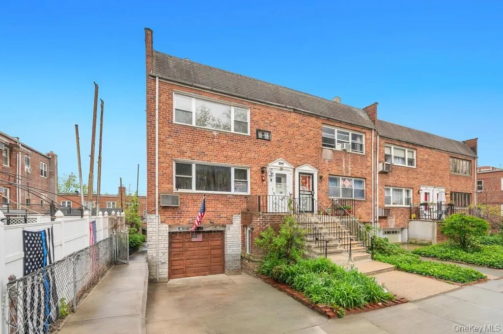 7416 85th Road, New York, NY, 2 Bedrooms Bedrooms, 4 Rooms Rooms,1 BathroomBathrooms,Residential Lease,For Rent,85th,0,991433 7416 85th Road, New York, NY, 2 Bedrooms Bedrooms, 4 Rooms Rooms,1 BathroomBathrooms,Residential Lease,For Rent,85th,0,991433