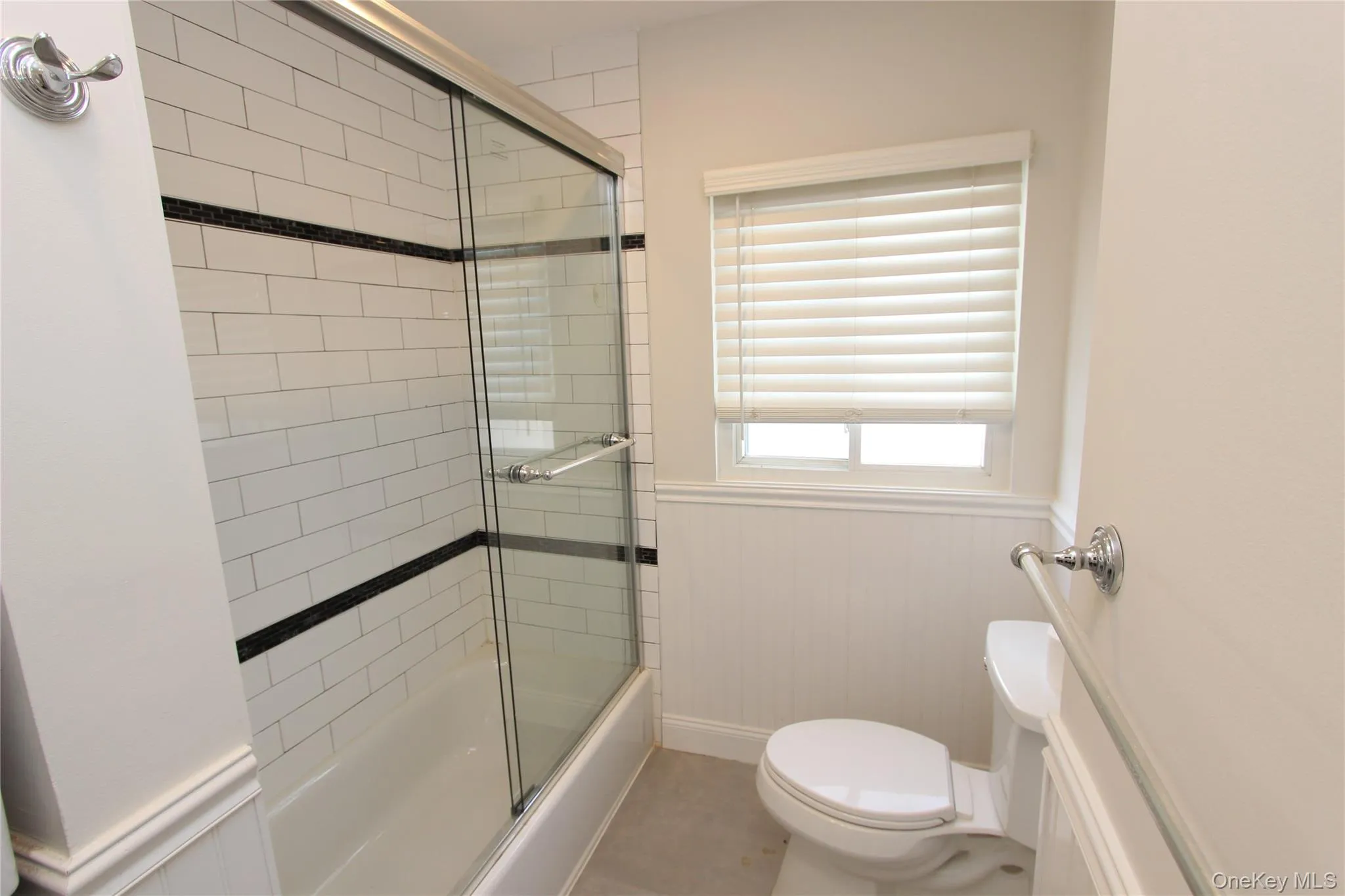 14436 77th Avenue, New York, NY, 4 Bedrooms Bedrooms, 9 Rooms Rooms,1 BathroomBathrooms,Residential,For Rent,77th,0,991446 14436 77th Avenue, New York, NY, 4 Bedrooms Bedrooms, 9 Rooms Rooms,1 BathroomBathrooms,Residential,For Rent,77th,0,991446