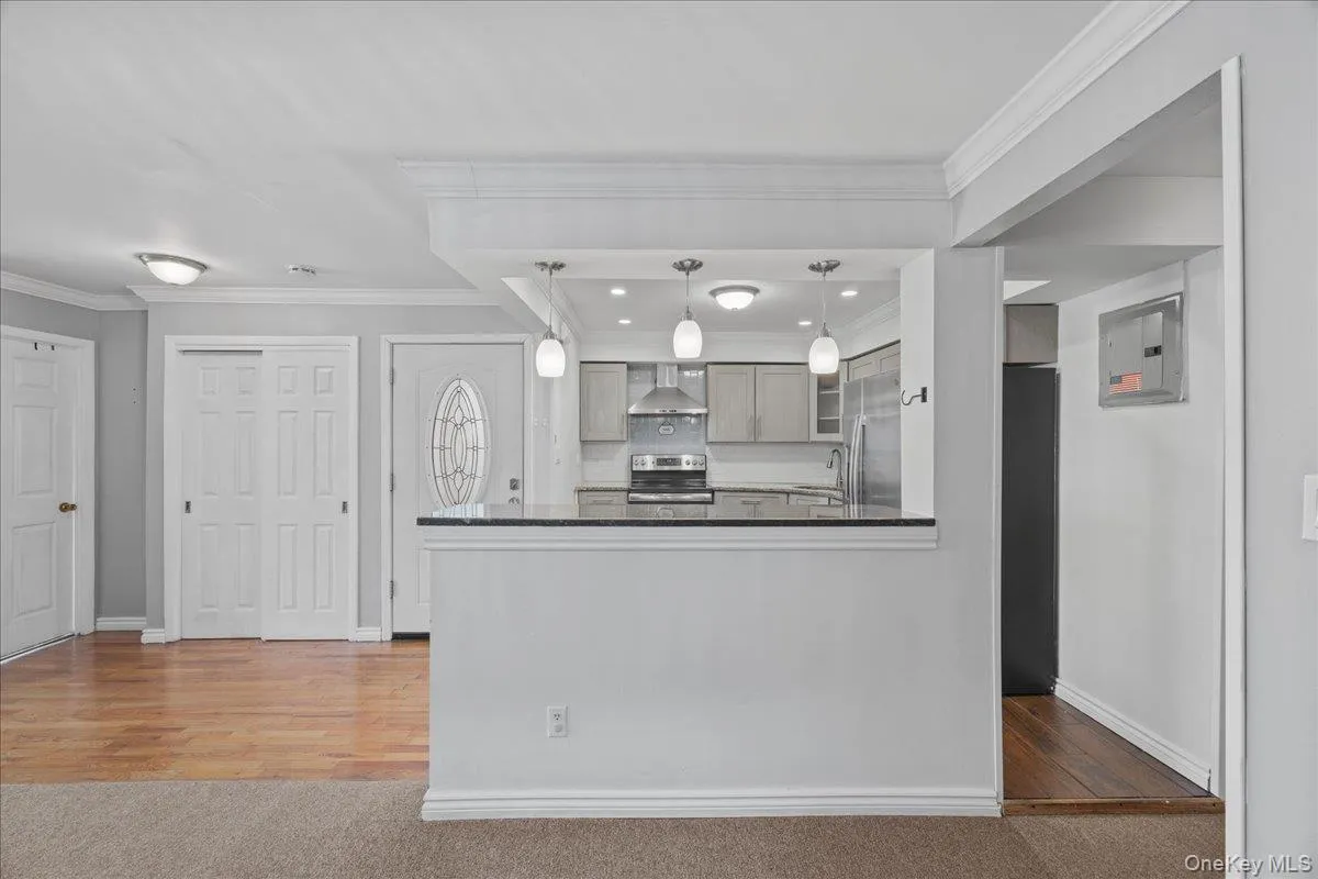 56-25 226 Street, New York, NY, 3 Bedrooms Bedrooms, 5 Rooms Rooms,1 BathroomBathrooms,Residential Lease,For Rent,226,0,991448 56-25 226 Street, New York, NY, 3 Bedrooms Bedrooms, 5 Rooms Rooms,1 BathroomBathrooms,Residential Lease,For Rent,226,0,991448