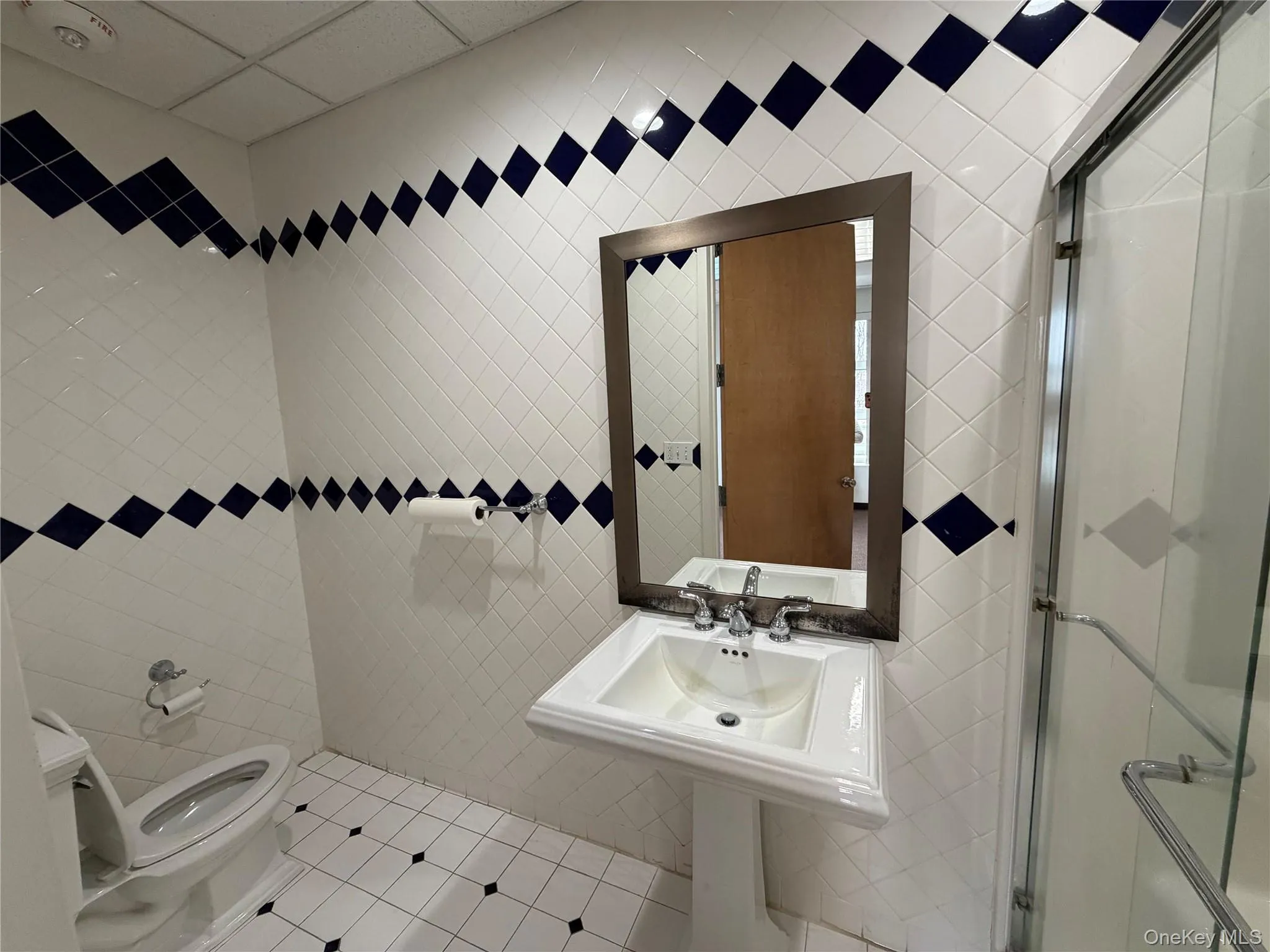 185 Old Country Road, Riverhead, NY, ,Commercial Lease,For Rent,Old Country,0,991456 185 Old Country Road, Riverhead, NY, ,Commercial Lease,For Rent,Old Country,0,991456
