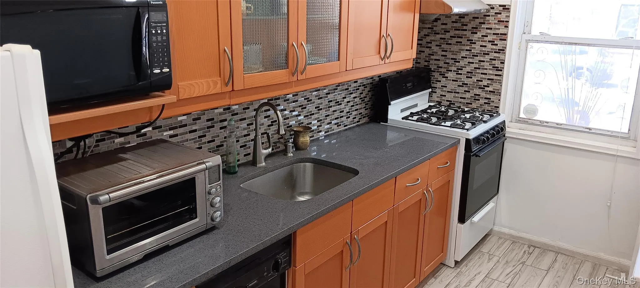 13824 68th Drive, New York, NY, 2 Bedrooms Bedrooms, 5 Rooms Rooms,1 BathroomBathrooms,Residential Sale,For Rent,68th,0,991466 13824 68th Drive, New York, NY, 2 Bedrooms Bedrooms, 5 Rooms Rooms,1 BathroomBathrooms,Residential Sale,For Rent,68th,0,991466