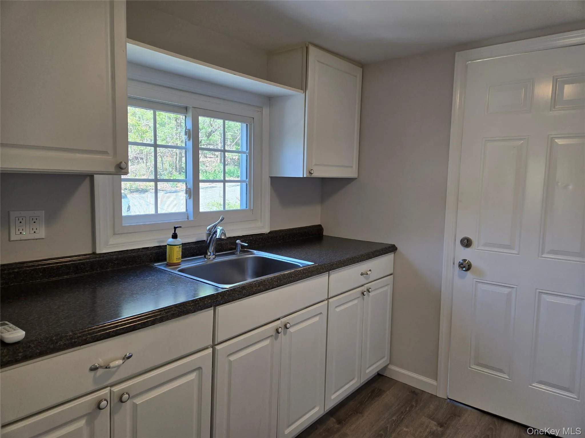 4 Private Road, Brookhaven, NY, 2 Bedrooms Bedrooms, 4 Rooms Rooms,1 BathroomBathrooms,Residential Lease,For Rent,Private,0,991467 4 Private Road, Brookhaven, NY, 2 Bedrooms Bedrooms, 4 Rooms Rooms,1 BathroomBathrooms,Residential Lease,For Rent,Private,0,991467