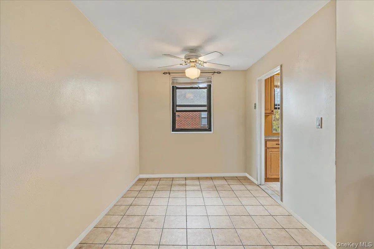 160-10 Cross Island Parkway, New York, NY, 1 Bedroom Bedrooms, 3 Rooms Rooms,1 BathroomBathrooms,Residential Sale,For Rent,Cross Island,0,991470 160-10 Cross Island Parkway, New York, NY, 1 Bedroom Bedrooms, 3 Rooms Rooms,1 BathroomBathrooms,Residential Sale,For Rent,Cross Island,0,991470
