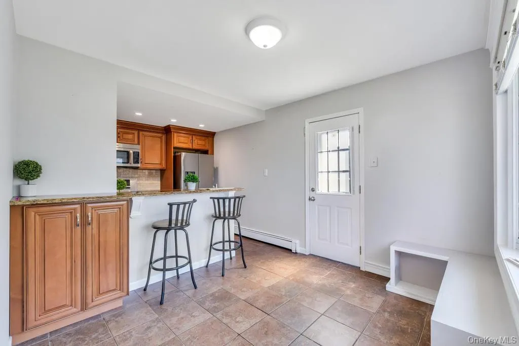 7 Swan Lane, Hempstead, NY, 4 Bedrooms Bedrooms, 8 Rooms Rooms,1 BathroomBathrooms,Residential,For Rent,Swan,0,991471 7 Swan Lane, Hempstead, NY, 4 Bedrooms Bedrooms, 8 Rooms Rooms,1 BathroomBathrooms,Residential,For Rent,Swan,0,991471