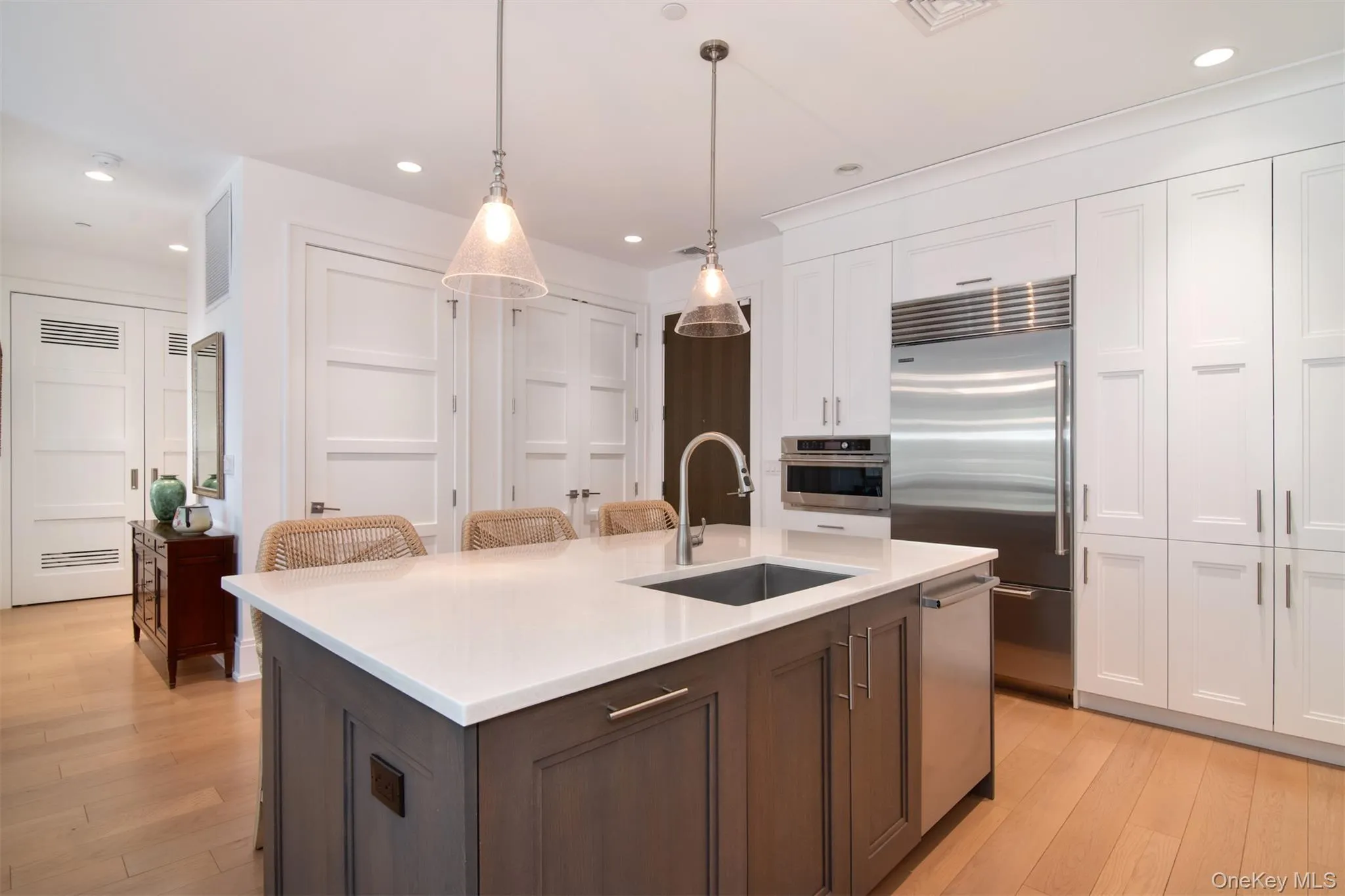 15 Kensington Road, Eastchester, NY, 2 Bedrooms Bedrooms, 5 Rooms Rooms,2 BathroomsBathrooms,Residential Lease,For Rent,Kensington,0,991474 15 Kensington Road, Eastchester, NY, 2 Bedrooms Bedrooms, 5 Rooms Rooms,2 BathroomsBathrooms,Residential Lease,For Rent,Kensington,0,991474