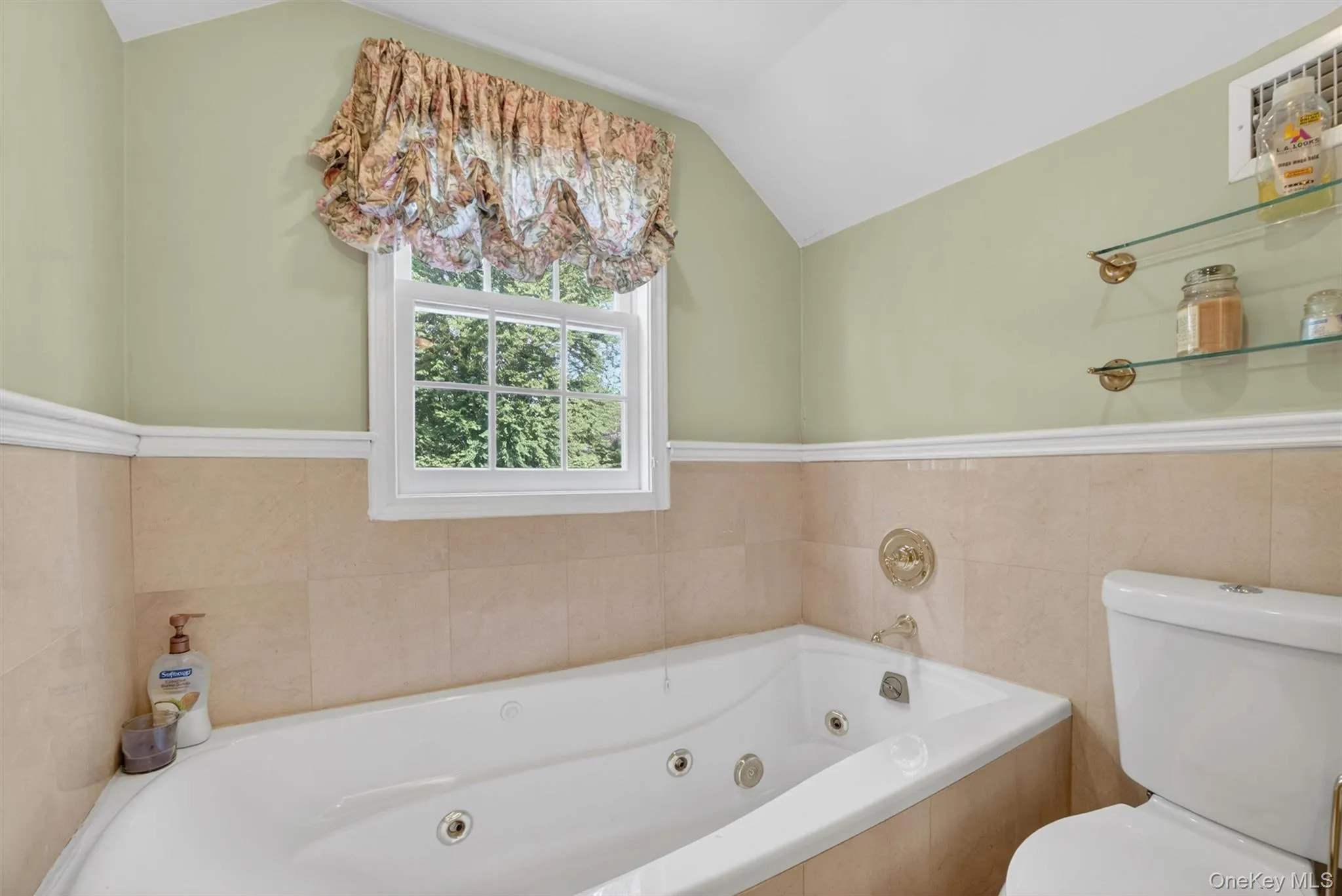 110 Park Drive, Eastchester, NY, 4 Bedrooms Bedrooms, 8 Rooms Rooms,3 BathroomsBathrooms,Residential,For Rent,Park,0,991481 110 Park Drive, Eastchester, NY, 4 Bedrooms Bedrooms, 8 Rooms Rooms,3 BathroomsBathrooms,Residential,For Rent,Park,0,991481