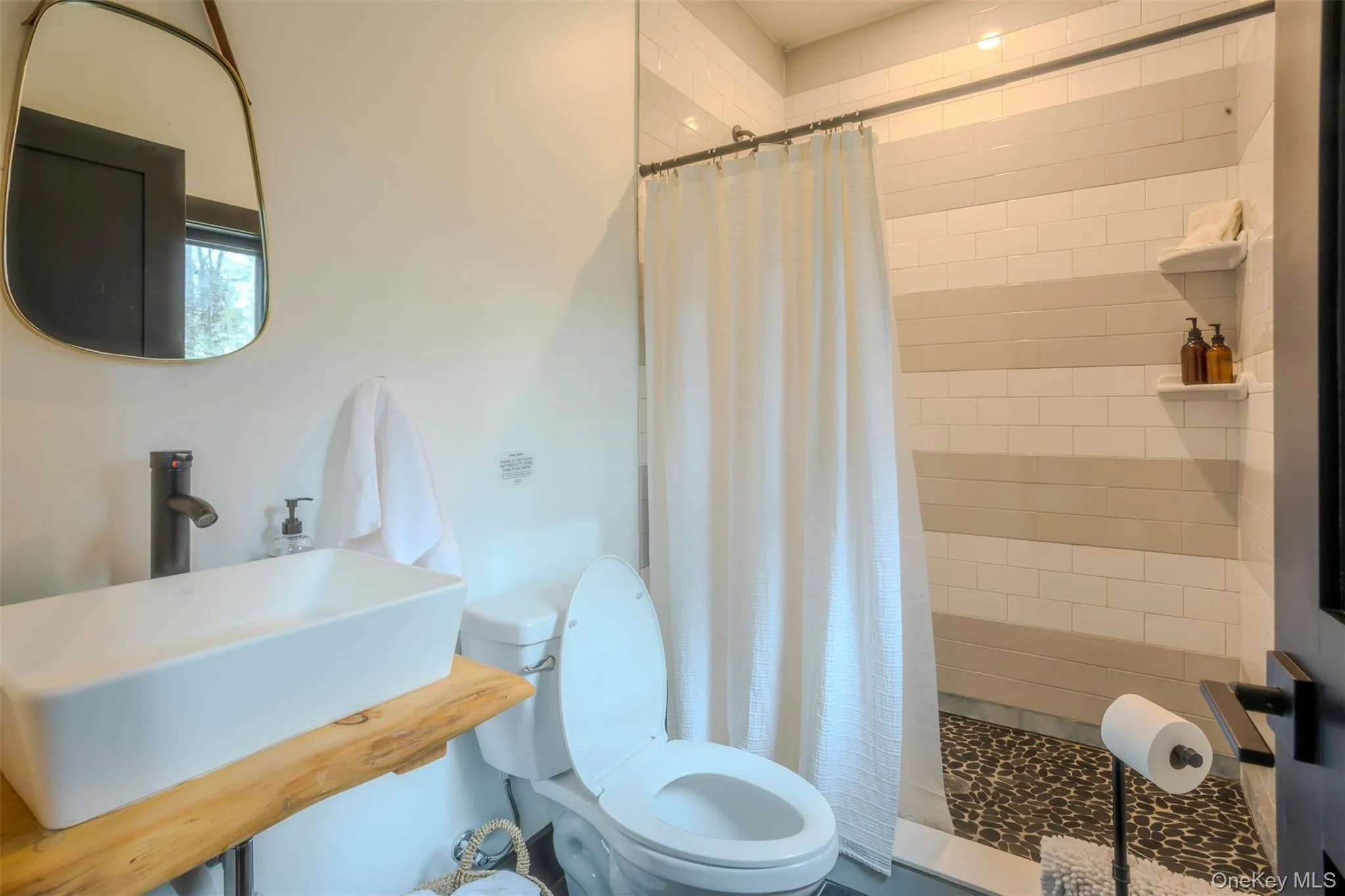 1365 Forestburgh Road, Lumberland, NY, 3 Bedrooms Bedrooms, 6 Rooms Rooms,3 BathroomsBathrooms,Residential,For Rent,Forestburgh,0,991518 1365 Forestburgh Road, Lumberland, NY, 3 Bedrooms Bedrooms, 6 Rooms Rooms,3 BathroomsBathrooms,Residential,For Rent,Forestburgh,0,991518
