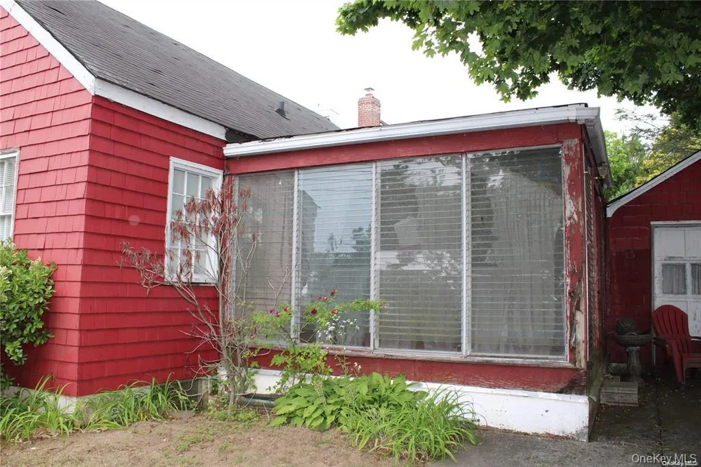 361 Walton Street, Hempstead, NY, 4 Bedrooms Bedrooms, 7 Rooms Rooms,1 BathroomBathrooms,Residential,For Rent,Walton,0,991531 361 Walton Street, Hempstead, NY, 4 Bedrooms Bedrooms, 7 Rooms Rooms,1 BathroomBathrooms,Residential,For Rent,Walton,0,991531