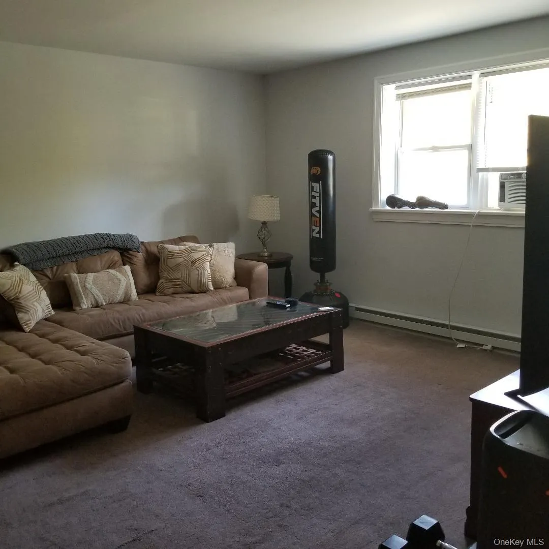 105 Towners Road, Kent, NY, 2 Bedrooms Bedrooms, 5 Rooms Rooms,1 BathroomBathrooms,Residential Lease,For Rent,Towners,0,991544 105 Towners Road, Kent, NY, 2 Bedrooms Bedrooms, 5 Rooms Rooms,1 BathroomBathrooms,Residential Lease,For Rent,Towners,0,991544