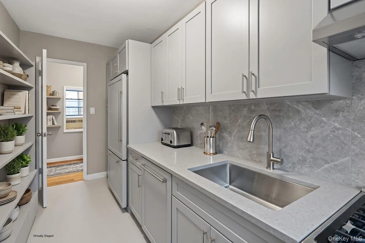 65-30 108 Street, New York, NY, 1 Bedroom Bedrooms, 4 Rooms Rooms,1 BathroomBathrooms,Residential,For Rent,108 Street,0,991545 65-30 108 Street, New York, NY, 1 Bedroom Bedrooms, 4 Rooms Rooms,1 BathroomBathrooms,Residential,For Rent,108 Street,0,991545