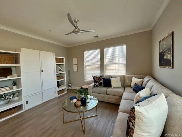 75 Hoffman Avenue, Babylon, NY, 2 Bedrooms Bedrooms, 5 Rooms Rooms,2 BathroomsBathrooms,Residential Lease,For Rent,Hoffman,0,991548 75 Hoffman Avenue, Babylon, NY, 2 Bedrooms Bedrooms, 5 Rooms Rooms,2 BathroomsBathrooms,Residential Lease,For Rent,Hoffman,0,991548