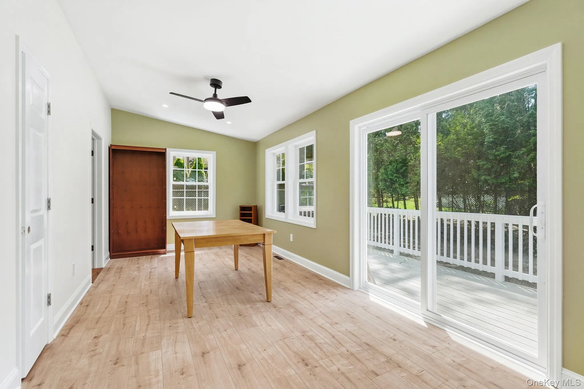 15 Homewood Road, Greenburgh, NY, 3 Bedrooms Bedrooms, 8 Rooms Rooms,2 BathroomsBathrooms,Residential Lease,For Rent,Homewood,0,991552 15 Homewood Road, Greenburgh, NY, 3 Bedrooms Bedrooms, 8 Rooms Rooms,2 BathroomsBathrooms,Residential Lease,For Rent,Homewood,0,991552