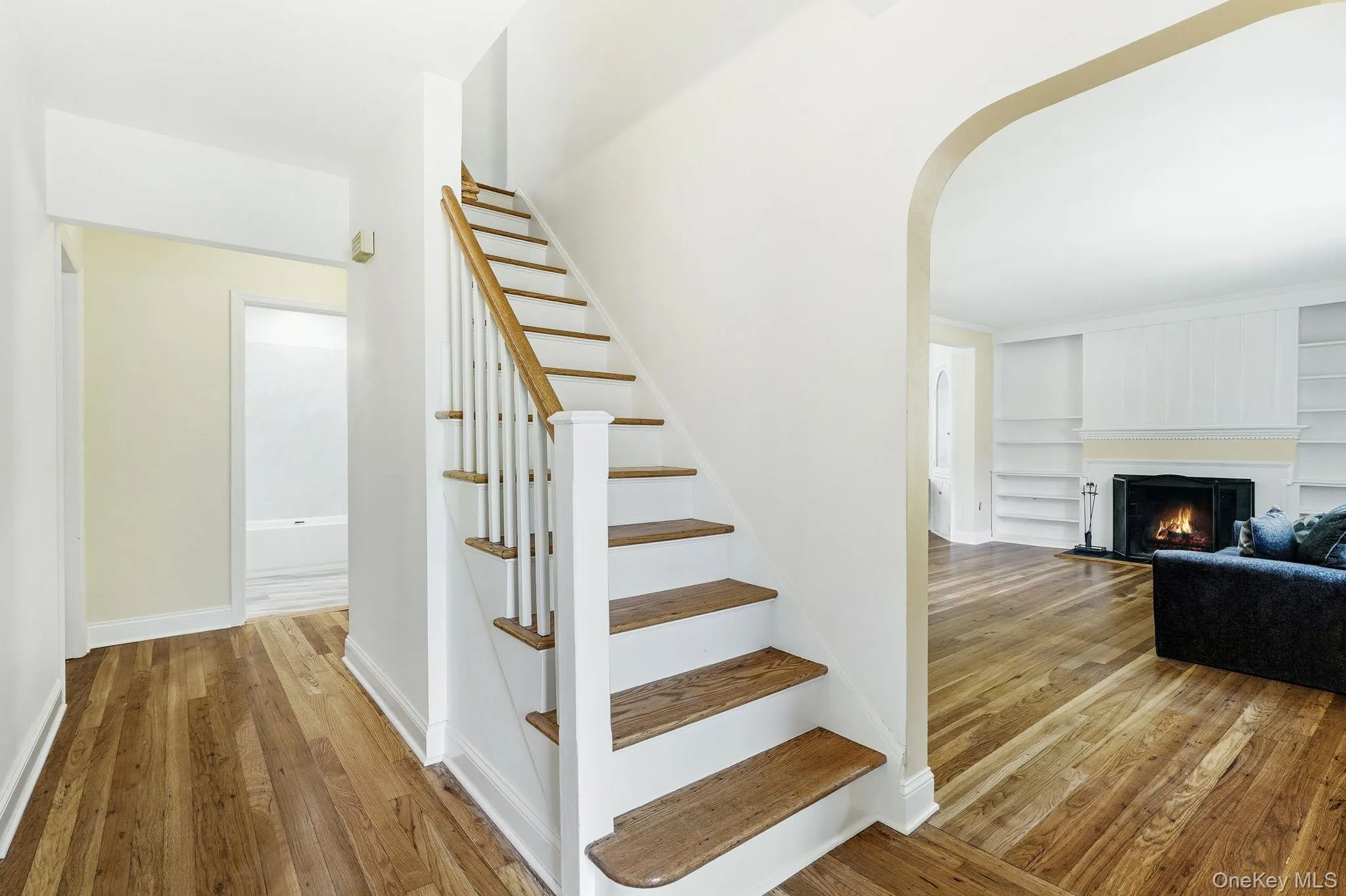 15 Homewood Road, Greenburgh, NY, 3 Bedrooms Bedrooms, 8 Rooms Rooms,2 BathroomsBathrooms,Residential Lease,For Rent,Homewood,0,991552 15 Homewood Road, Greenburgh, NY, 3 Bedrooms Bedrooms, 8 Rooms Rooms,2 BathroomsBathrooms,Residential Lease,For Rent,Homewood,0,991552