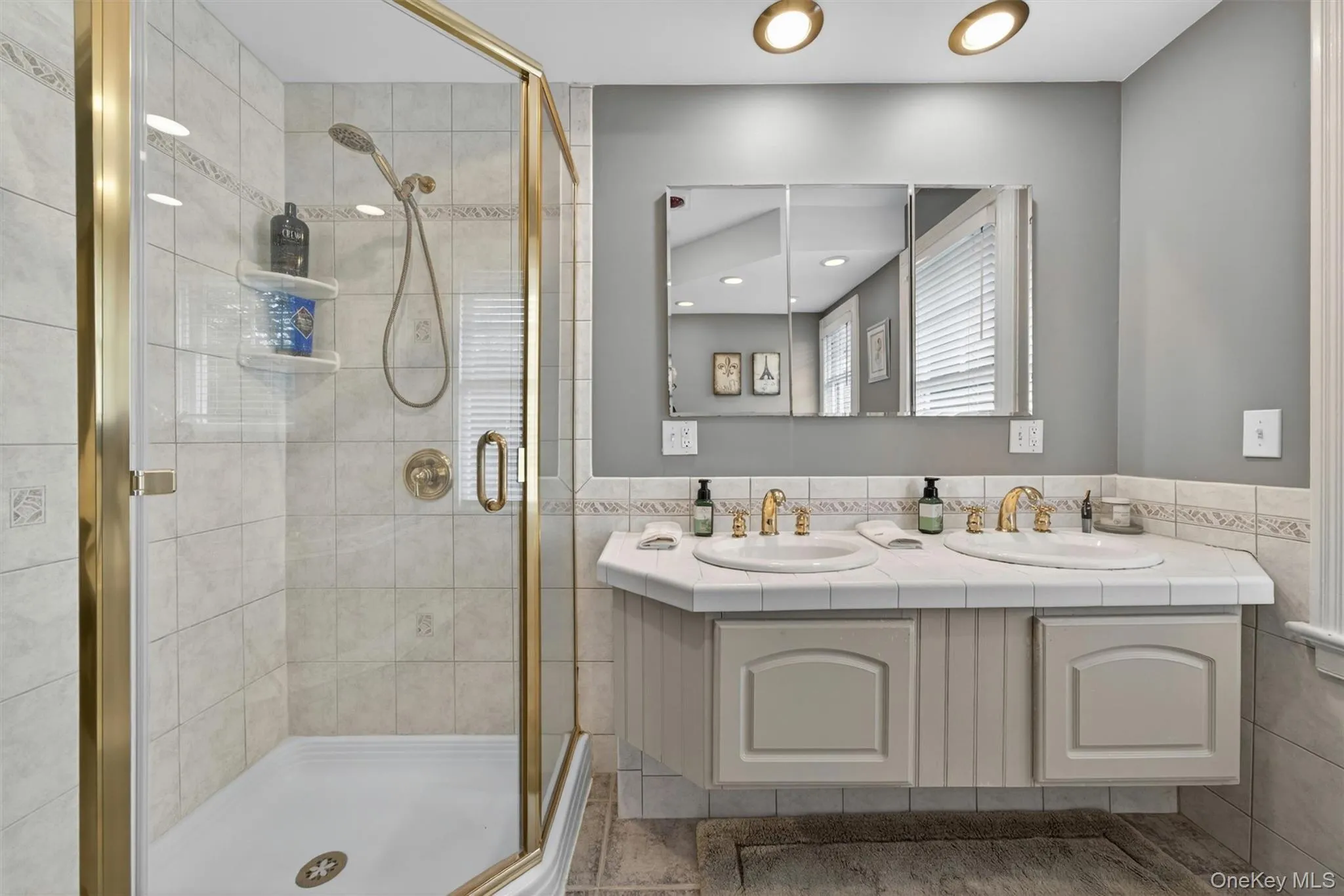 with dual sinks and modern lighting... with dual sinks and modern lighting...