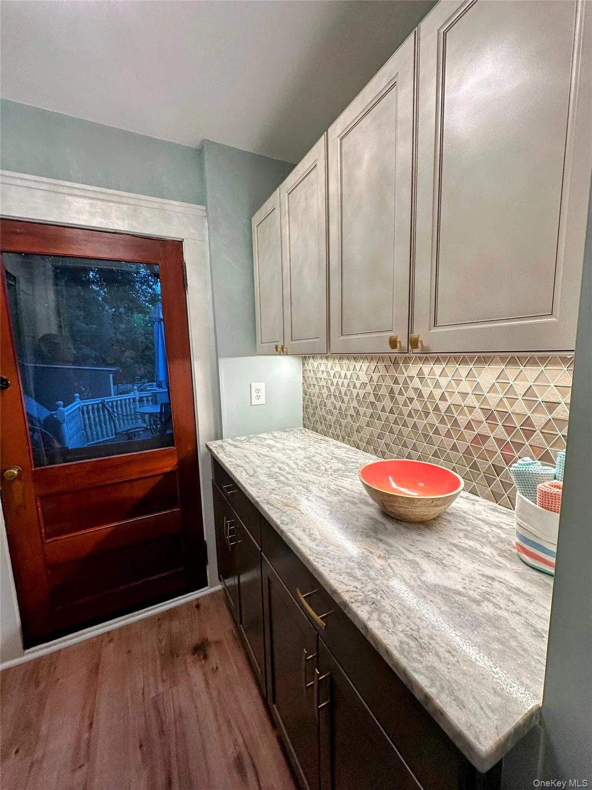 or head outside to small porch and pass through a mini butler pantry... or head outside to small porch and pass through a mini butler pantry...