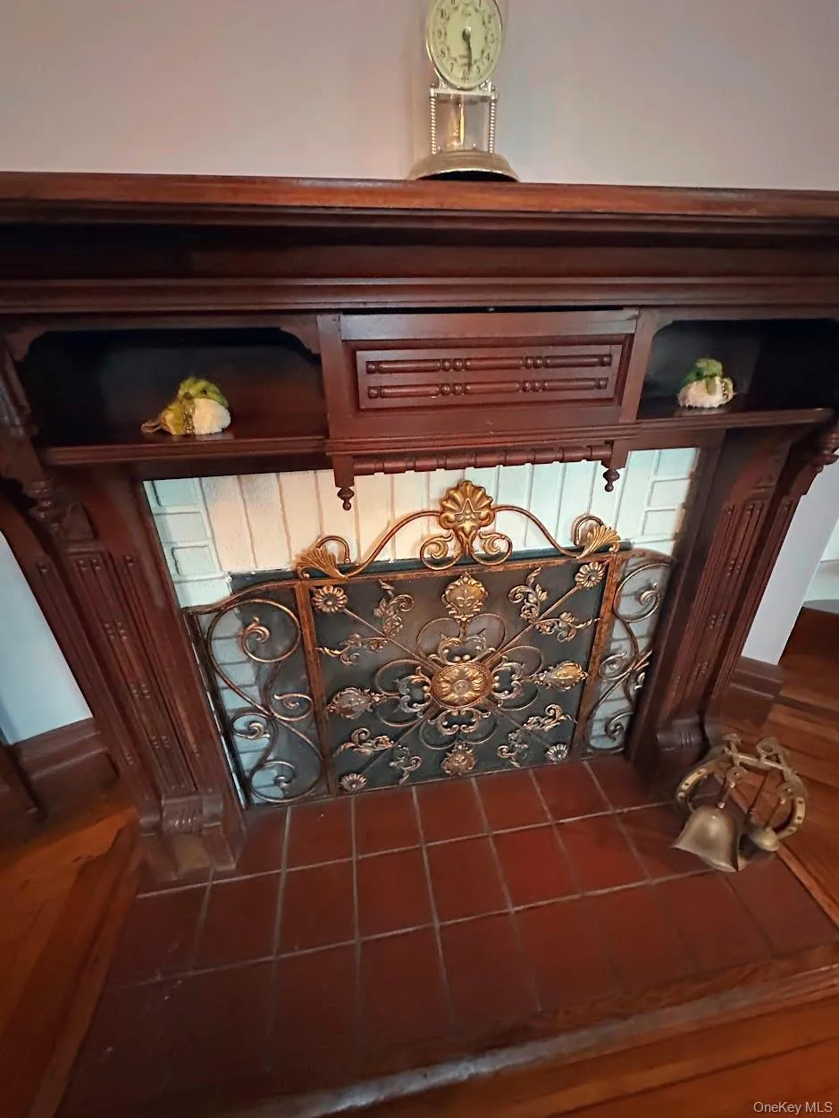 Note the beautiful carved details and in the center is a secret drawer that opens up! Note the beautiful carved details and in the center is a secret drawer that opens up!