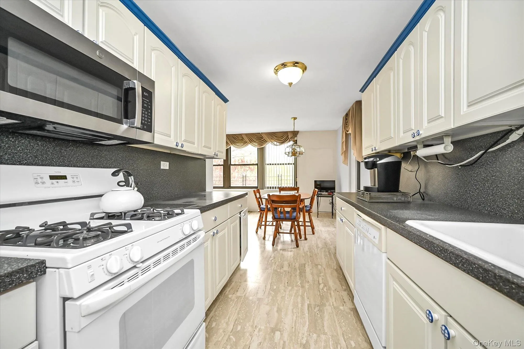 18-75 Corporal Kennedy Street, New York, NY, 3 Bedrooms Bedrooms, 6 Rooms Rooms,2 BathroomsBathrooms,Residential Sale,For Rent,Corporal Kennedy,0,991577 18-75 Corporal Kennedy Street, New York, NY, 3 Bedrooms Bedrooms, 6 Rooms Rooms,2 BathroomsBathrooms,Residential Sale,For Rent,Corporal Kennedy,0,991577