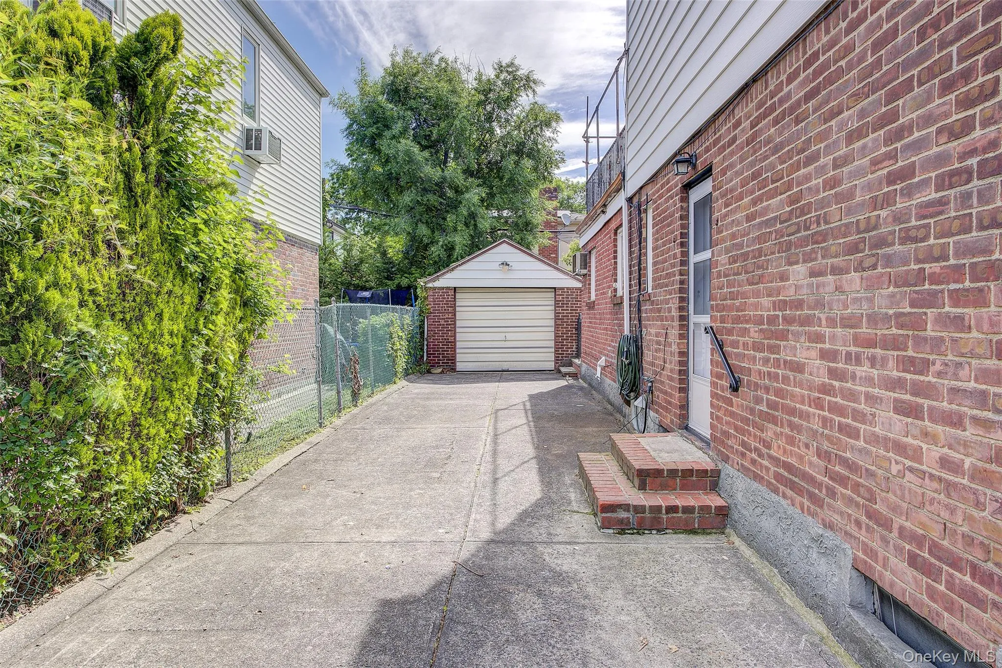 75-19 171st Street, New York, NY, 4 Bedrooms Bedrooms, 7 Rooms Rooms,2 BathroomsBathrooms,Residential,For Rent,171st,0,991579 75-19 171st Street, New York, NY, 4 Bedrooms Bedrooms, 7 Rooms Rooms,2 BathroomsBathrooms,Residential,For Rent,171st,0,991579