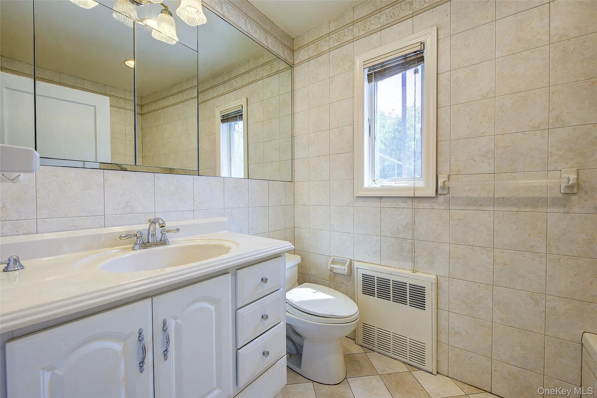 75-19 171st Street, New York, NY, 4 Bedrooms Bedrooms, 7 Rooms Rooms,2 BathroomsBathrooms,Residential,For Rent,171st,0,991579 75-19 171st Street, New York, NY, 4 Bedrooms Bedrooms, 7 Rooms Rooms,2 BathroomsBathrooms,Residential,For Rent,171st,0,991579