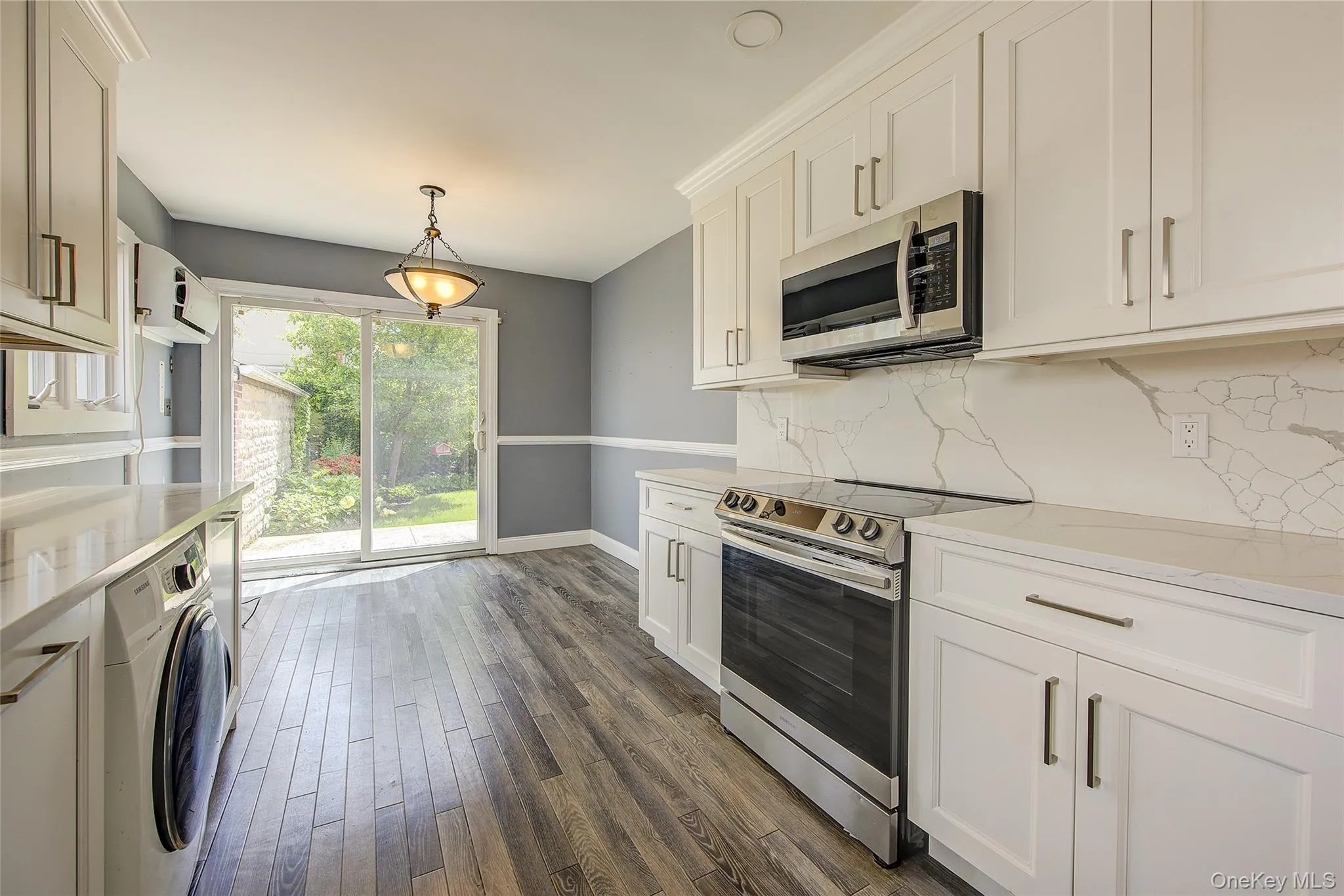 75-19 171st Street, New York, NY, 4 Bedrooms Bedrooms, 7 Rooms Rooms,2 BathroomsBathrooms,Residential,For Rent,171st,0,991579 75-19 171st Street, New York, NY, 4 Bedrooms Bedrooms, 7 Rooms Rooms,2 BathroomsBathrooms,Residential,For Rent,171st,0,991579