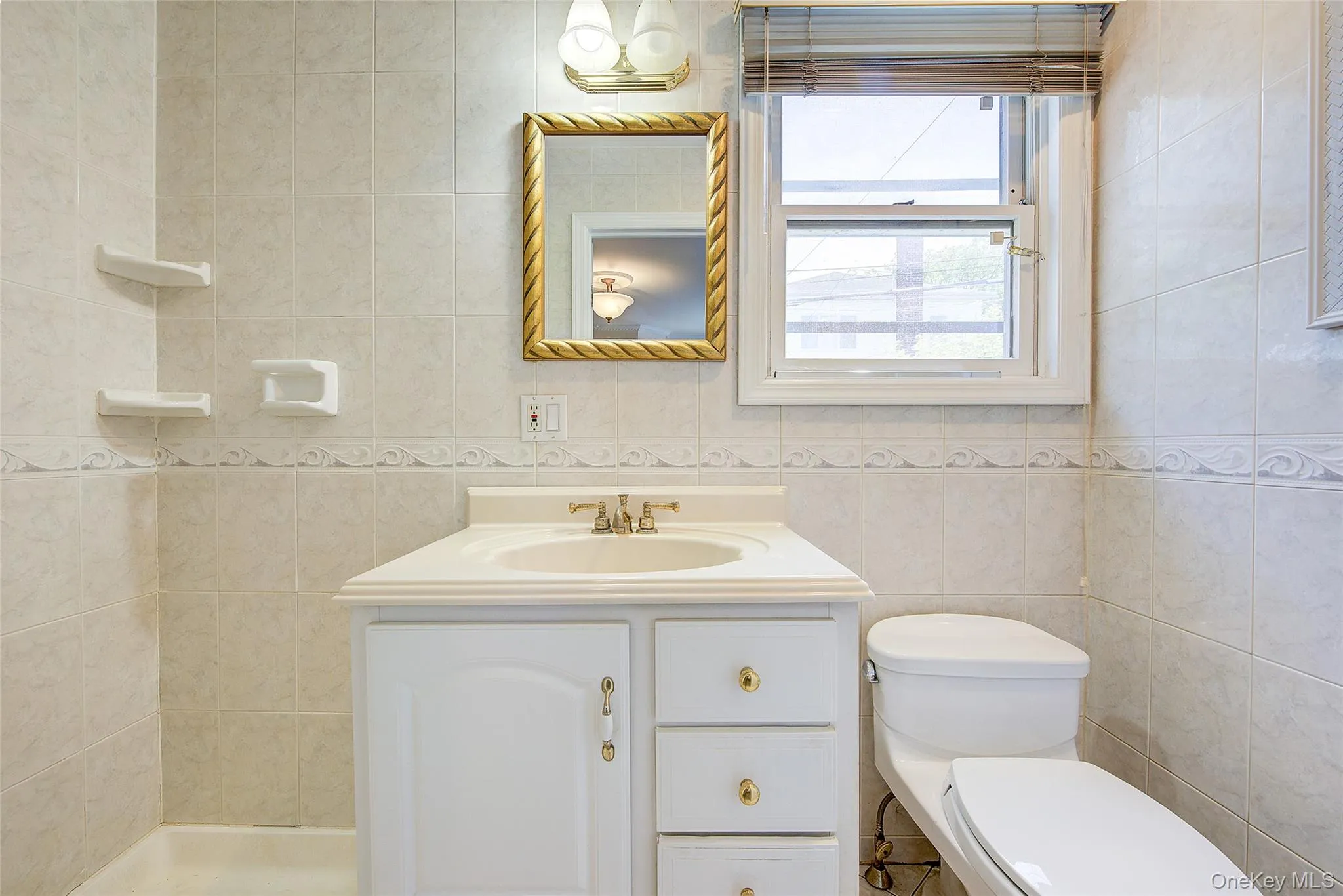 75-19 171st Street, New York, NY, 4 Bedrooms Bedrooms, 7 Rooms Rooms,2 BathroomsBathrooms,Residential,For Rent,171st,0,991579 75-19 171st Street, New York, NY, 4 Bedrooms Bedrooms, 7 Rooms Rooms,2 BathroomsBathrooms,Residential,For Rent,171st,0,991579